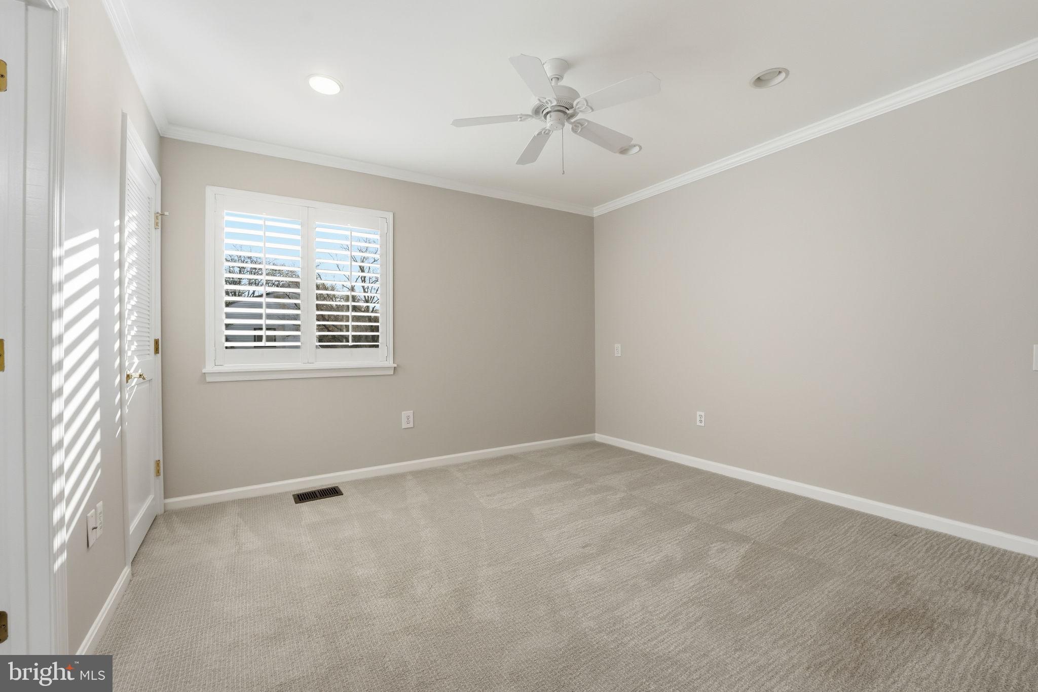 RESTON - Residential Lease