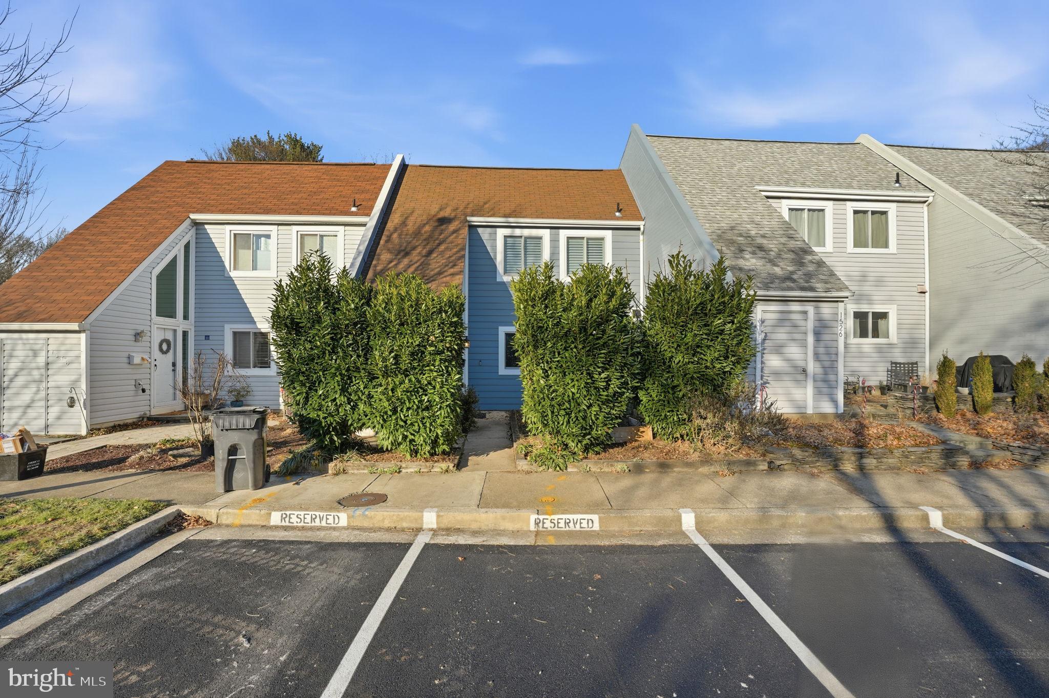 RESTON - Residential Lease