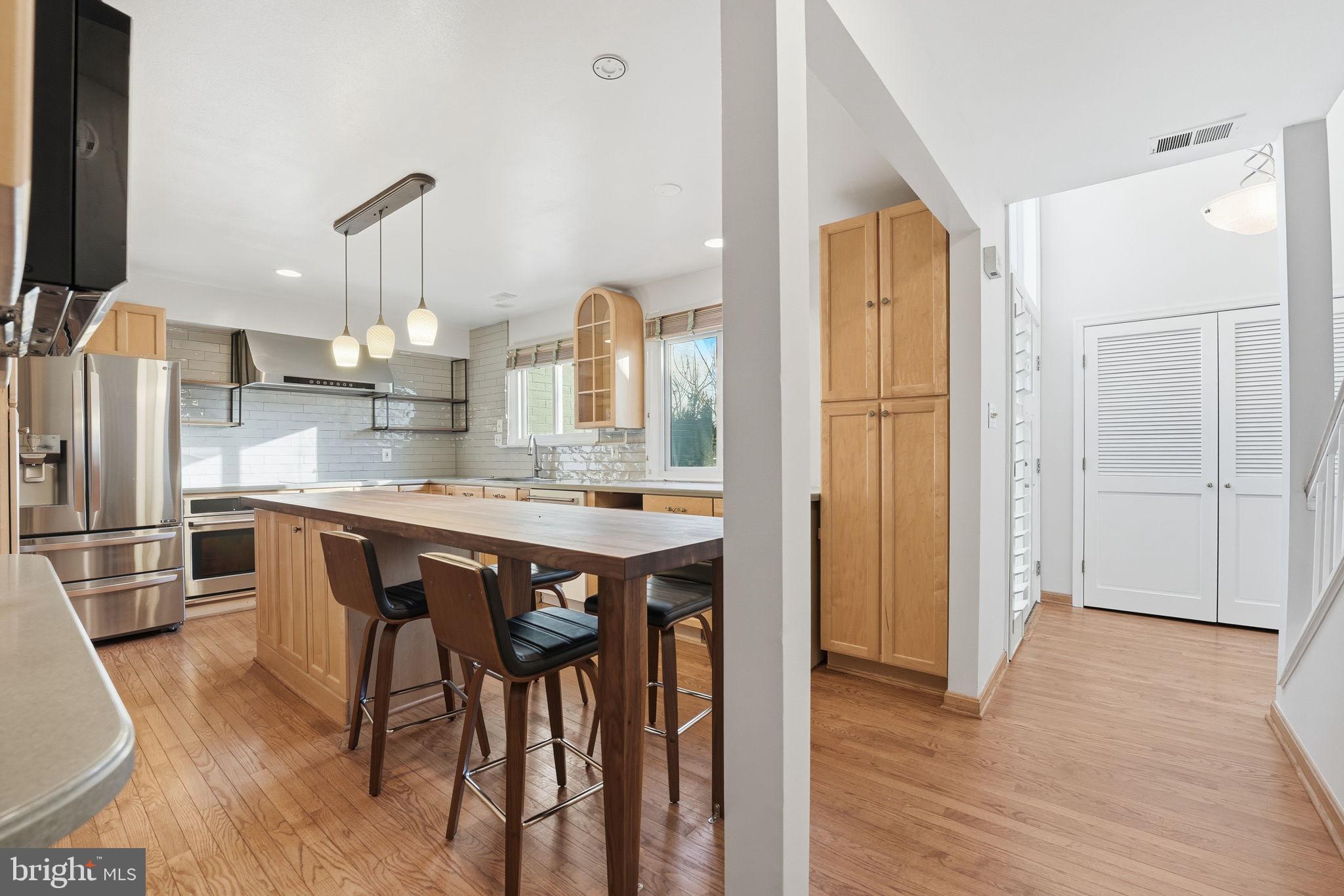 RESTON - Residential Lease