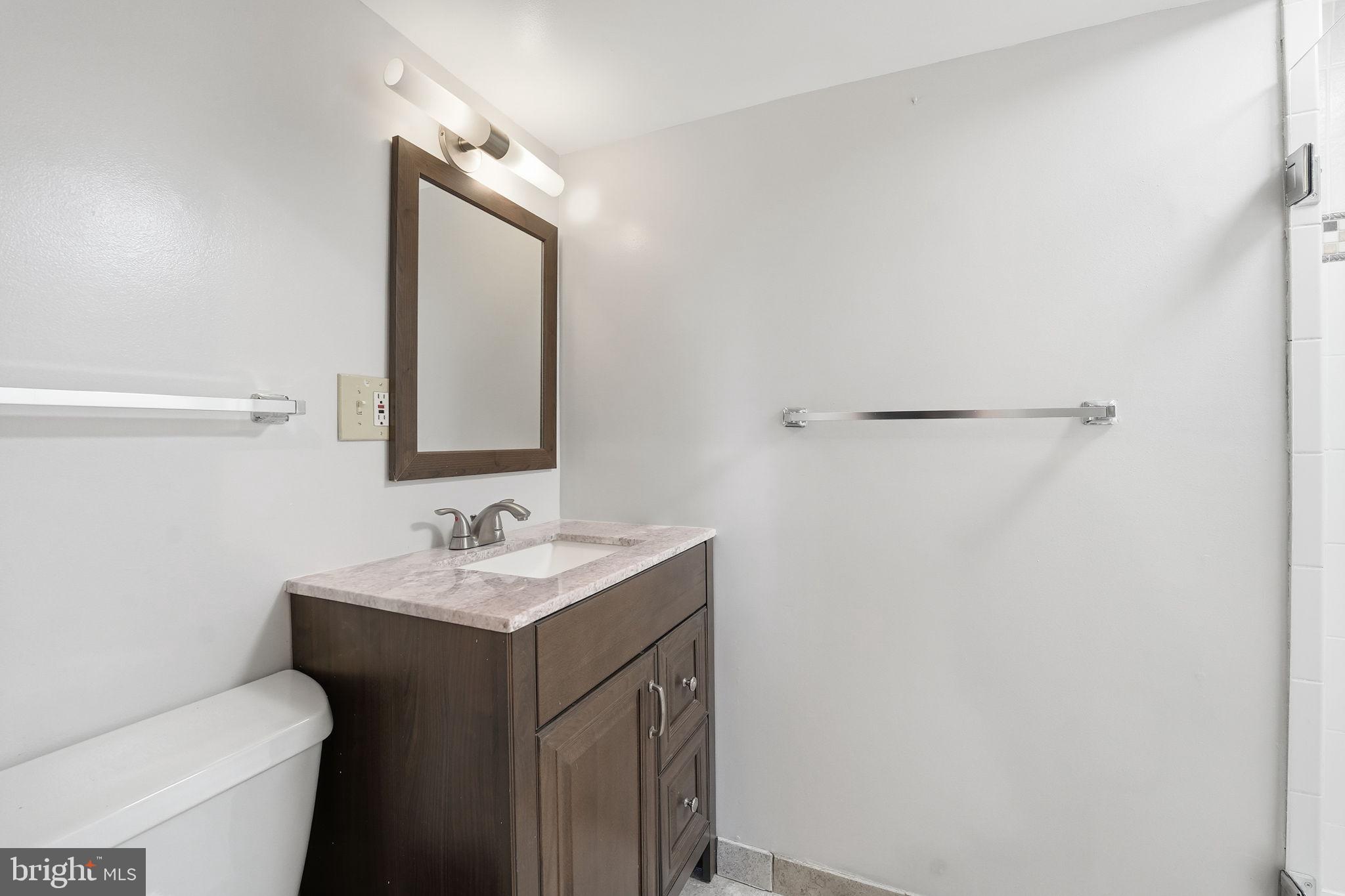 RESTON - Residential Lease