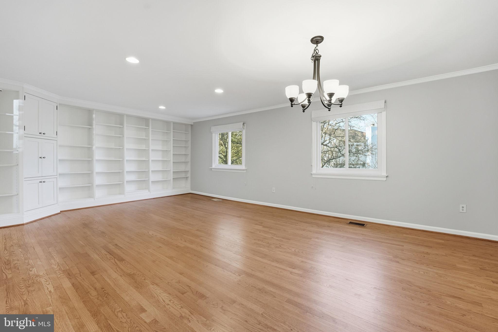 RESTON - Residential Lease