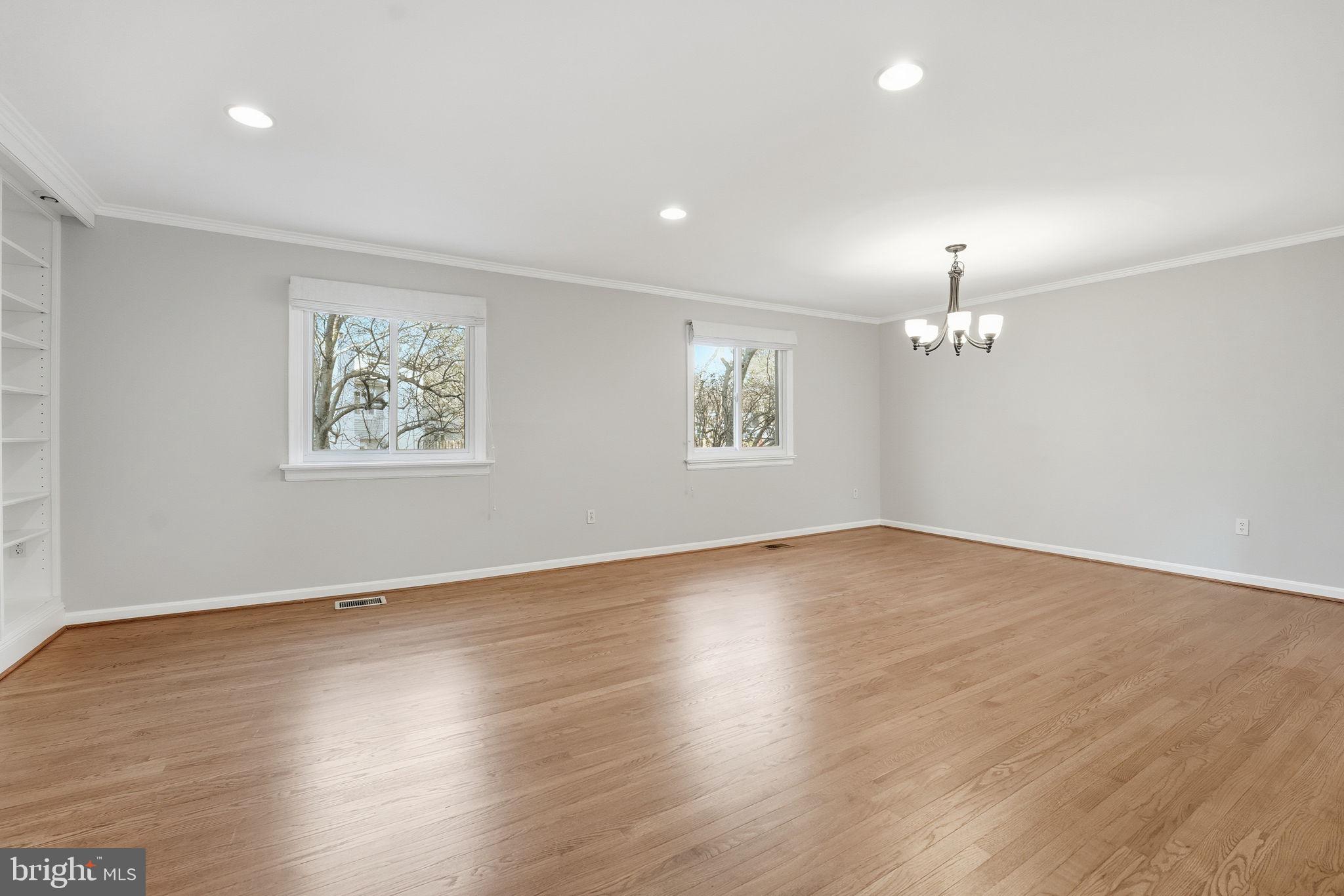 RESTON - Residential Lease