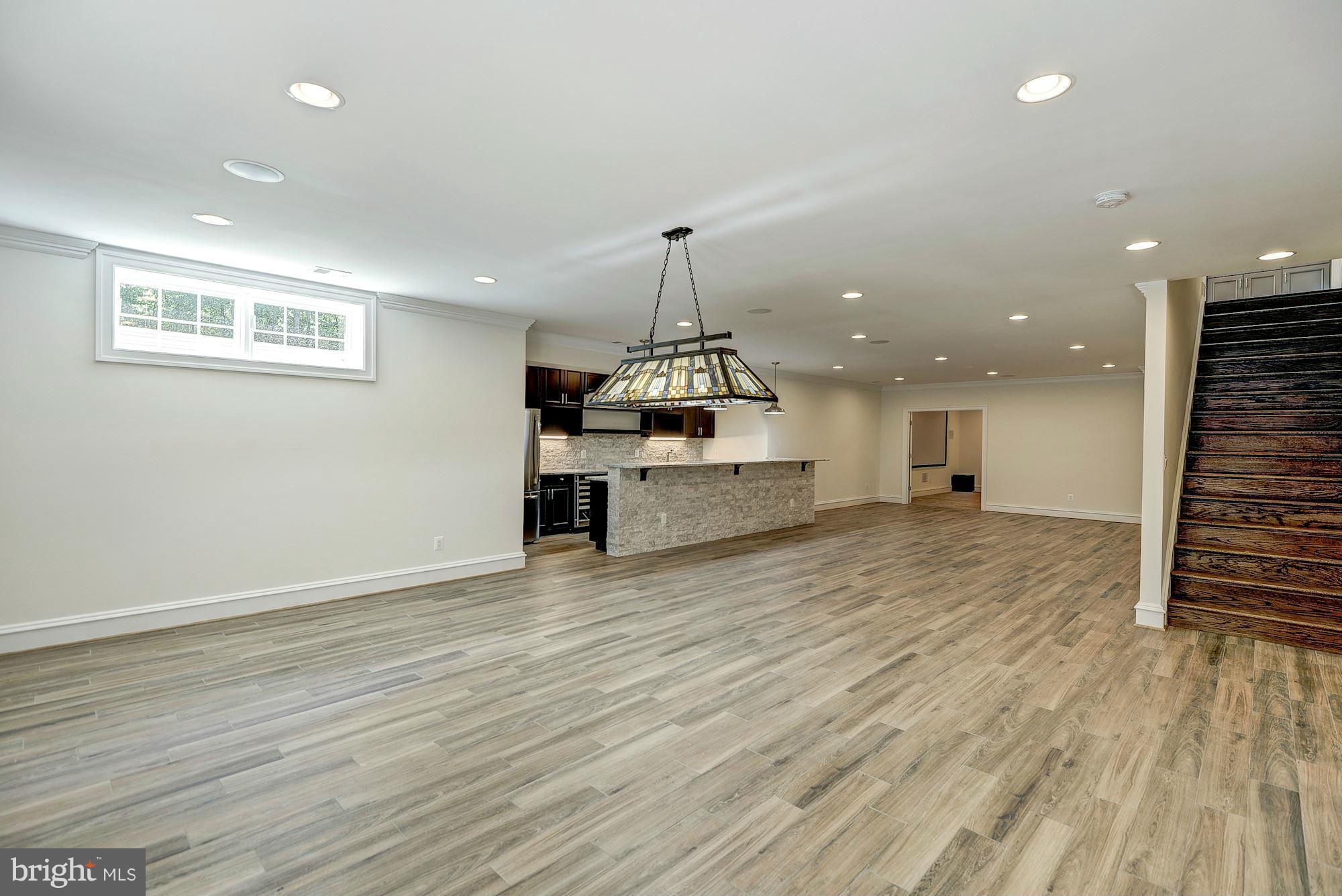 AVON PARK - Residential