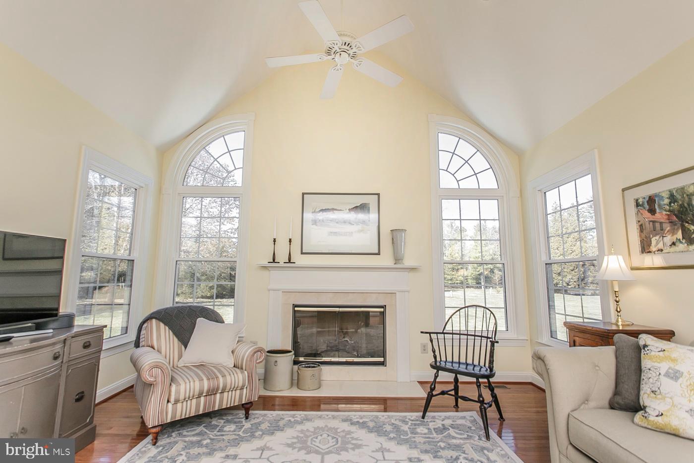 OAKHURST - Residential