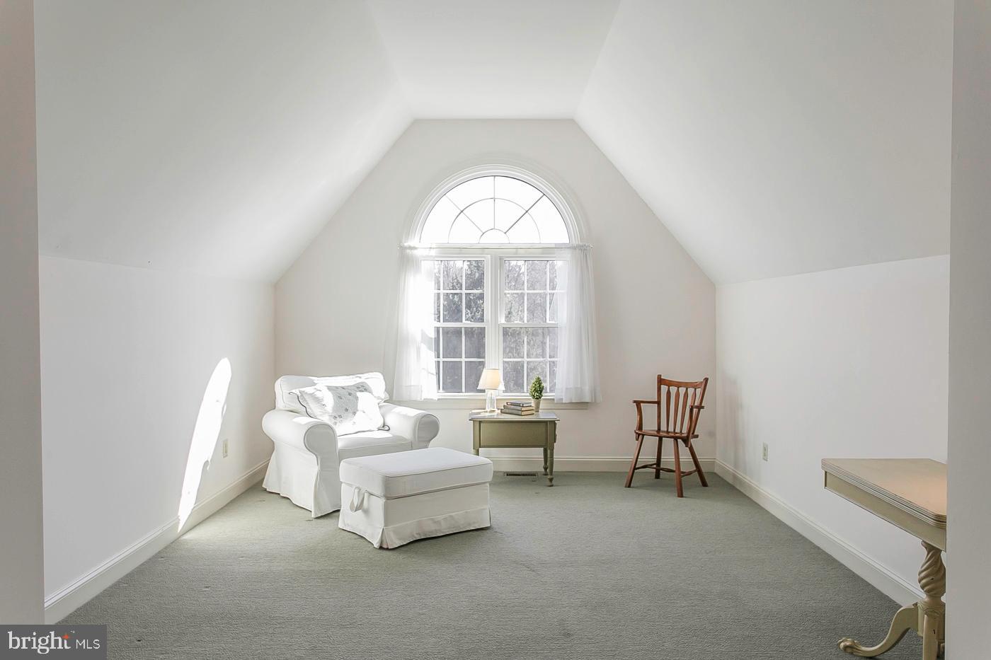 OAKHURST - Residential