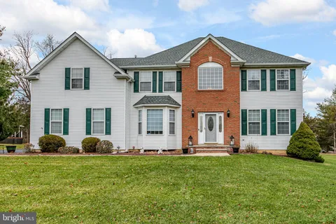 4 Gramercy Road, Monmouth Junction, NJ MLS: NJMX2011102