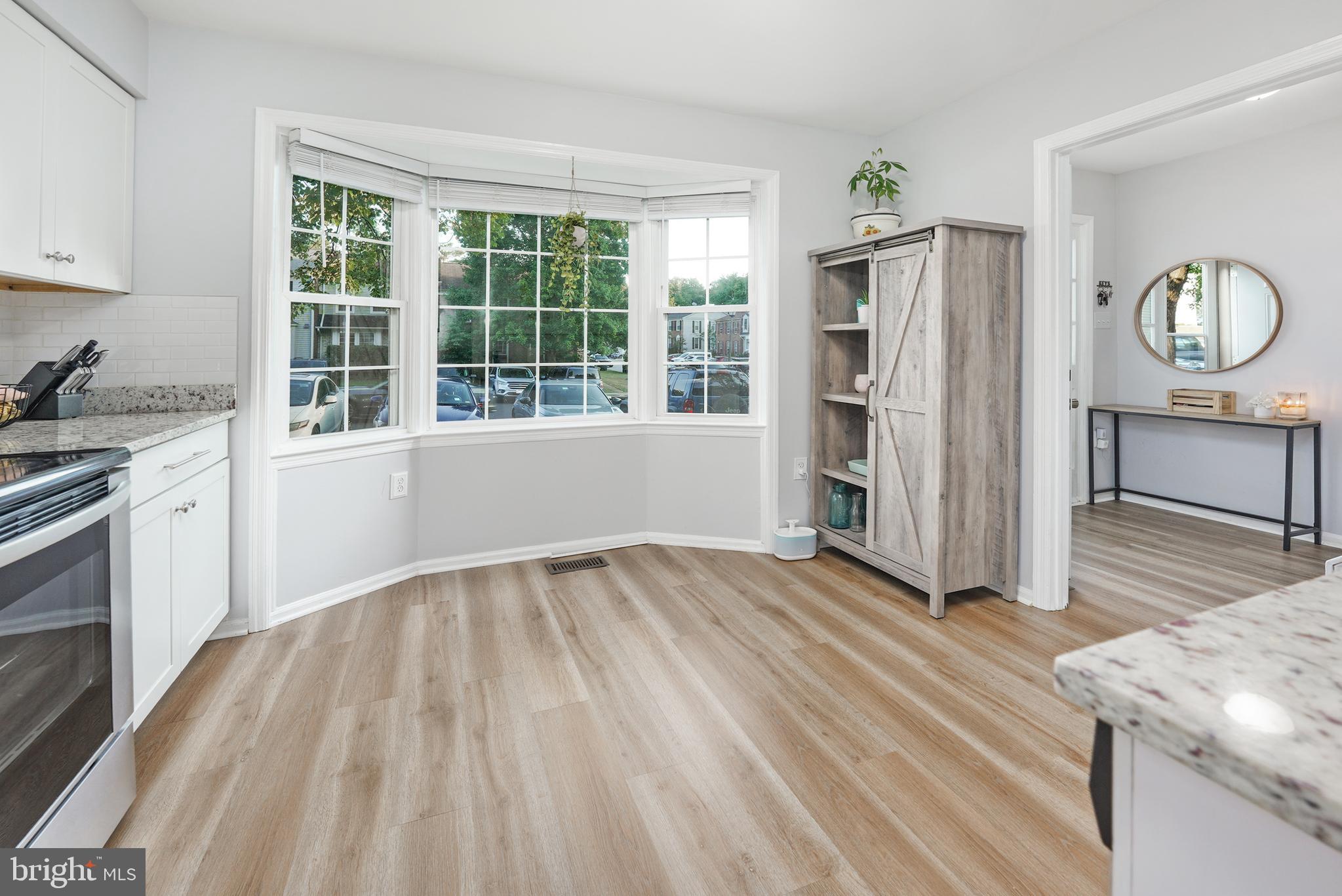 LAKE RIDGE - Residential Lease