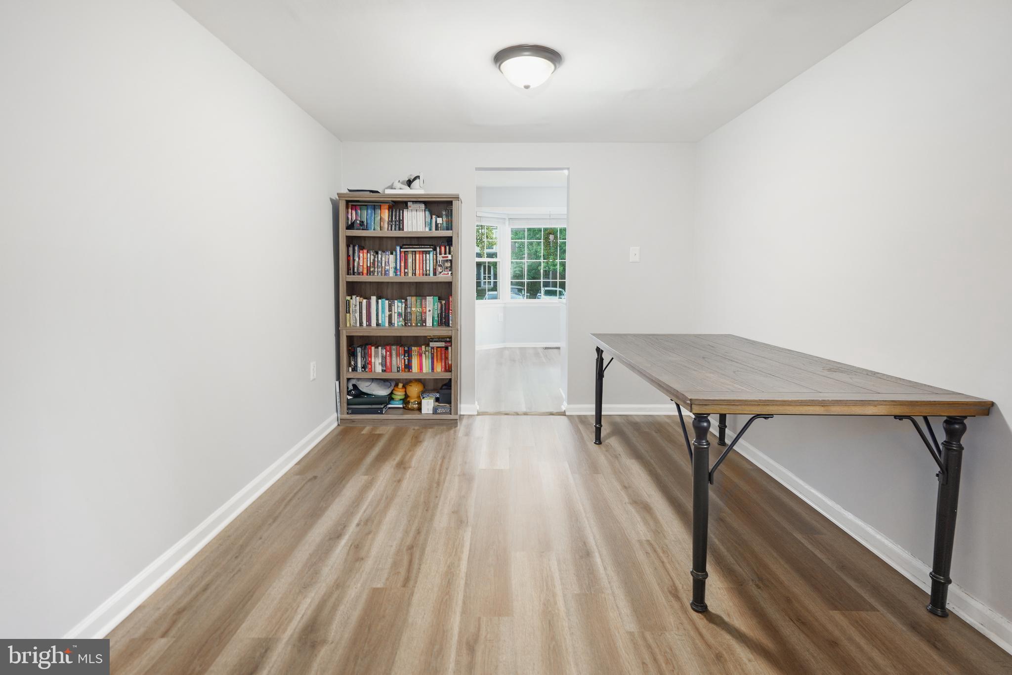 LAKE RIDGE - Residential Lease