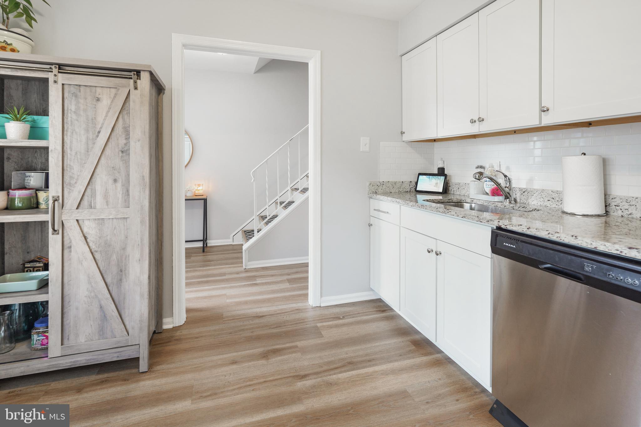 LAKE RIDGE - Residential Lease