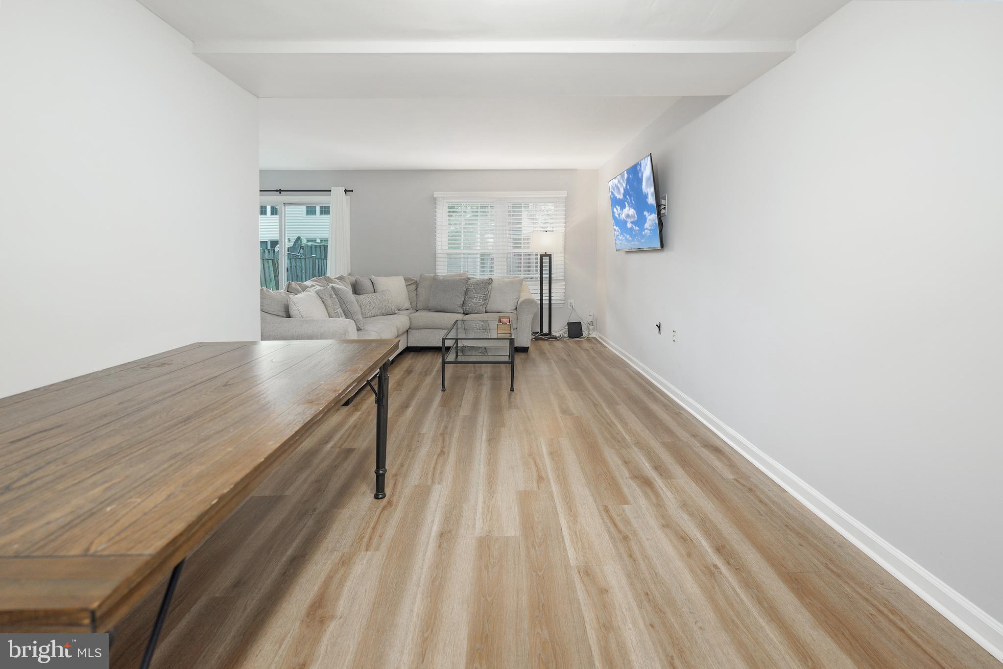 LAKE RIDGE - Residential Lease