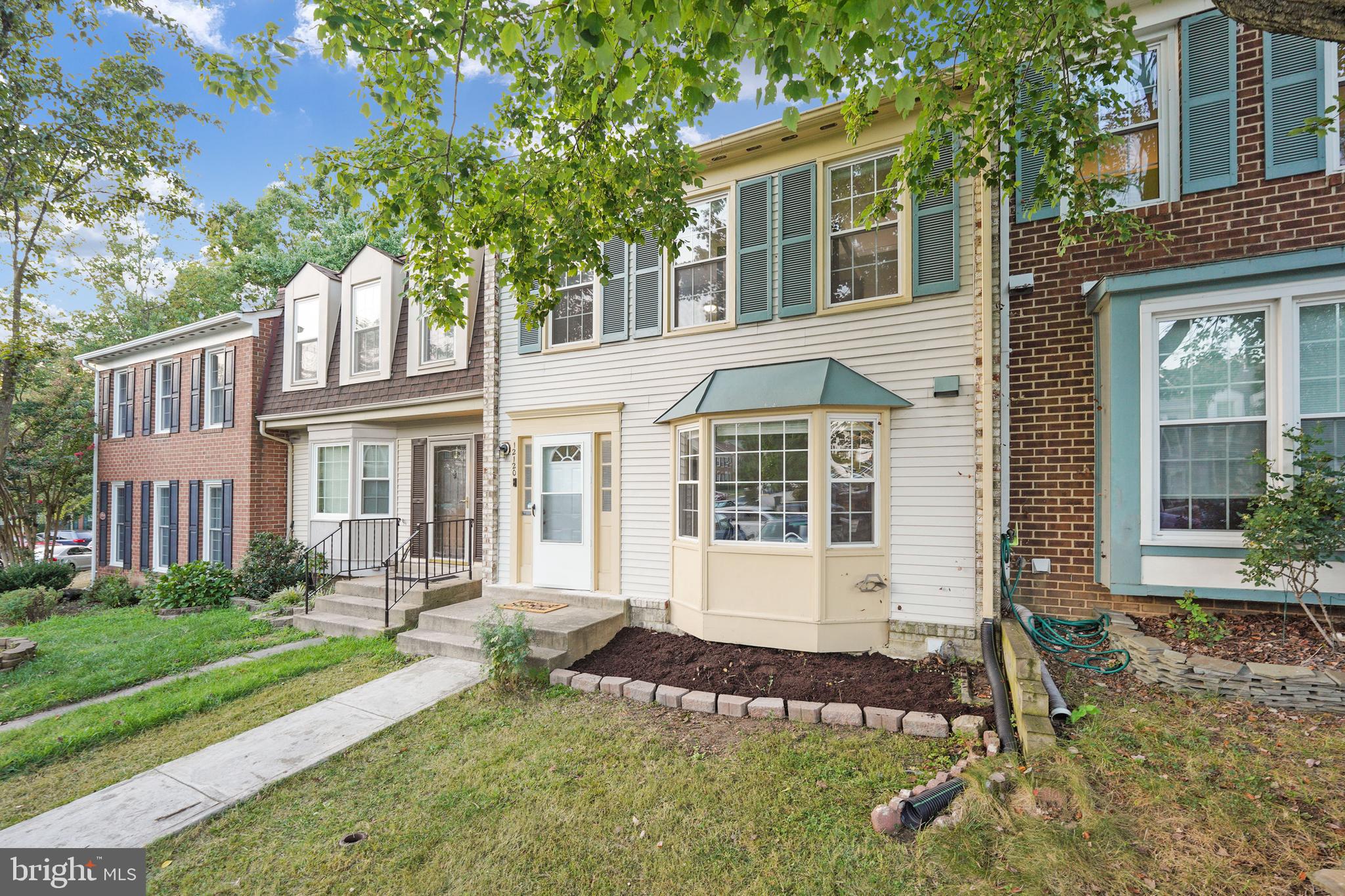 LAKE RIDGE - Residential Lease