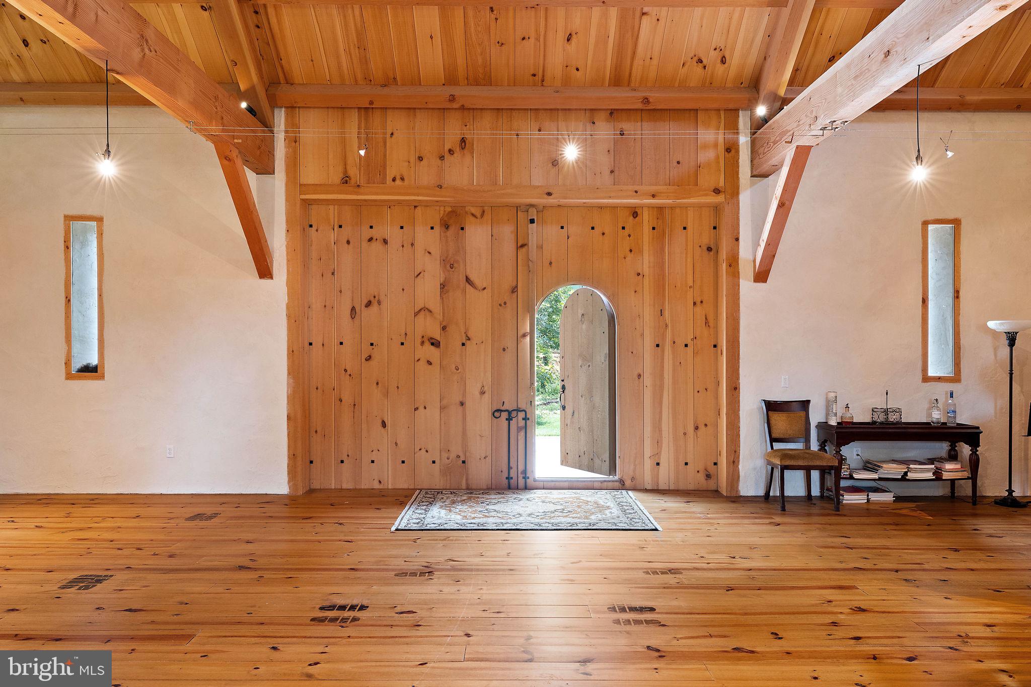 OLDEBULLTOWNVILLAGE - Land