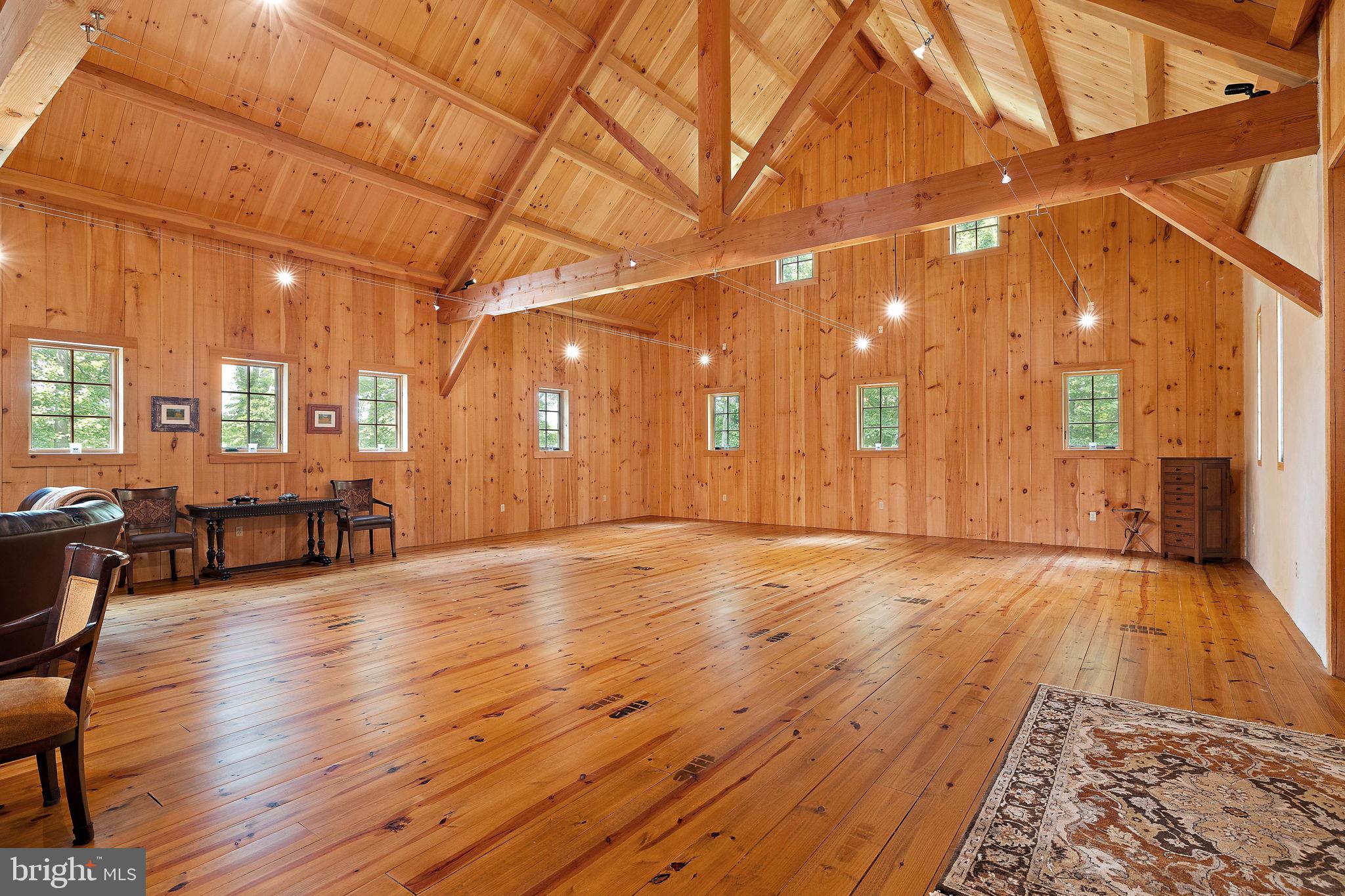 OLDEBULLTOWNVILLAGE - Land