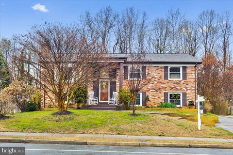 Photo of 14730 DARBYDALE AVE, WOODBRIDGE, VA 22193 (MLS # VAPW2046678)