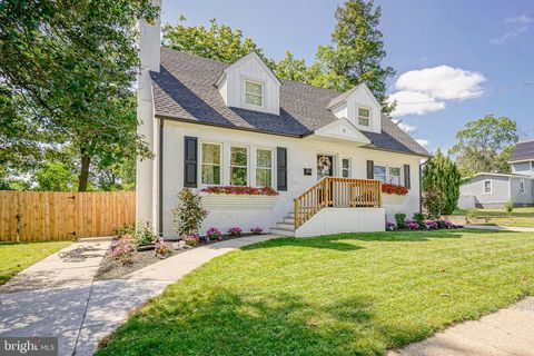 9 N HILLTOP AVENUE SOMERDALE NJ 08083