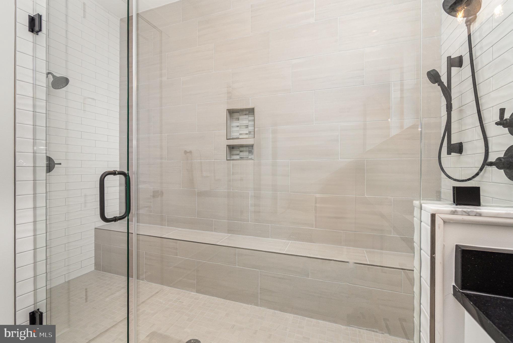 AMBLEBROOK - Residential