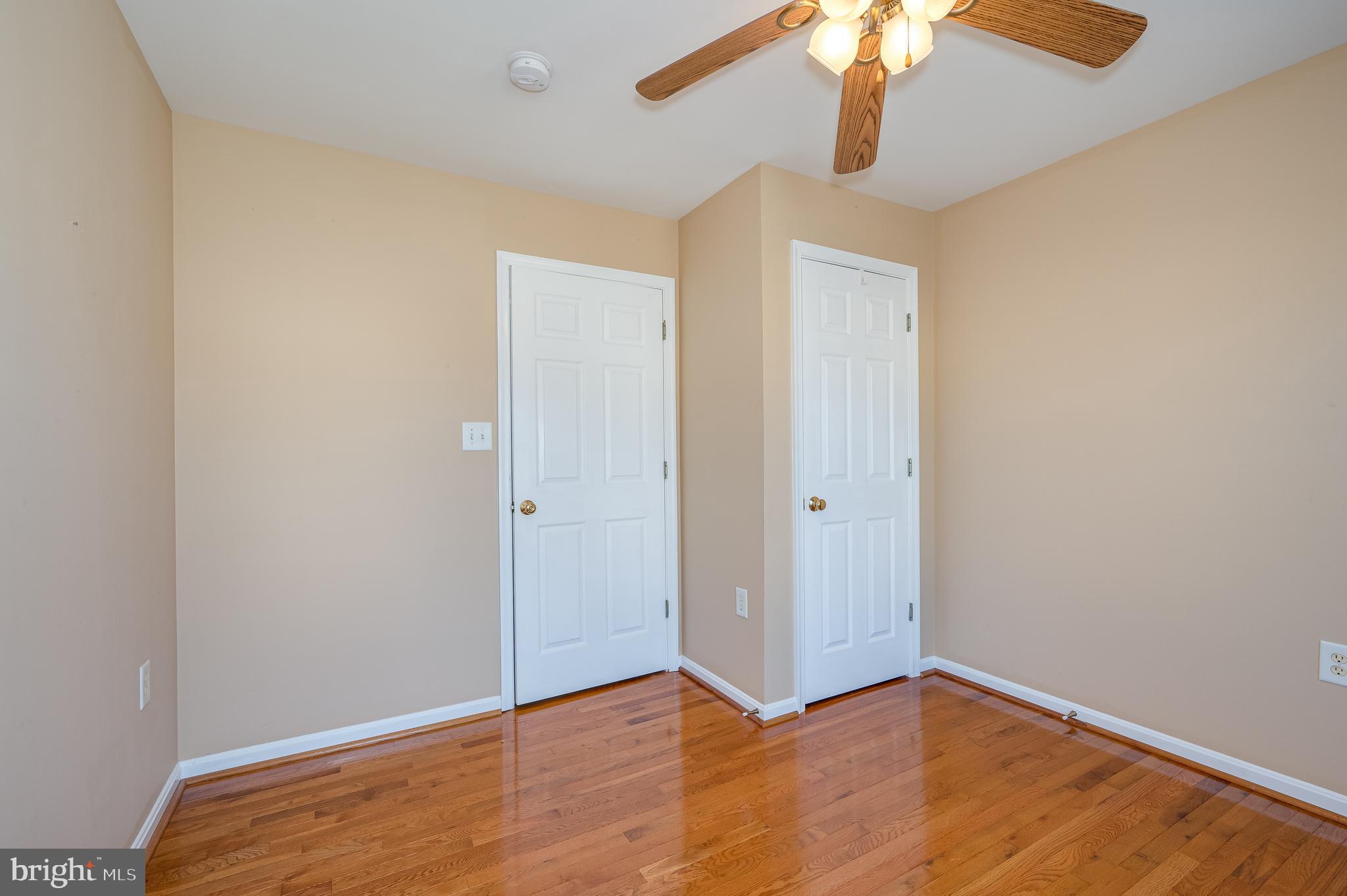 LOCUST HILL - Residential