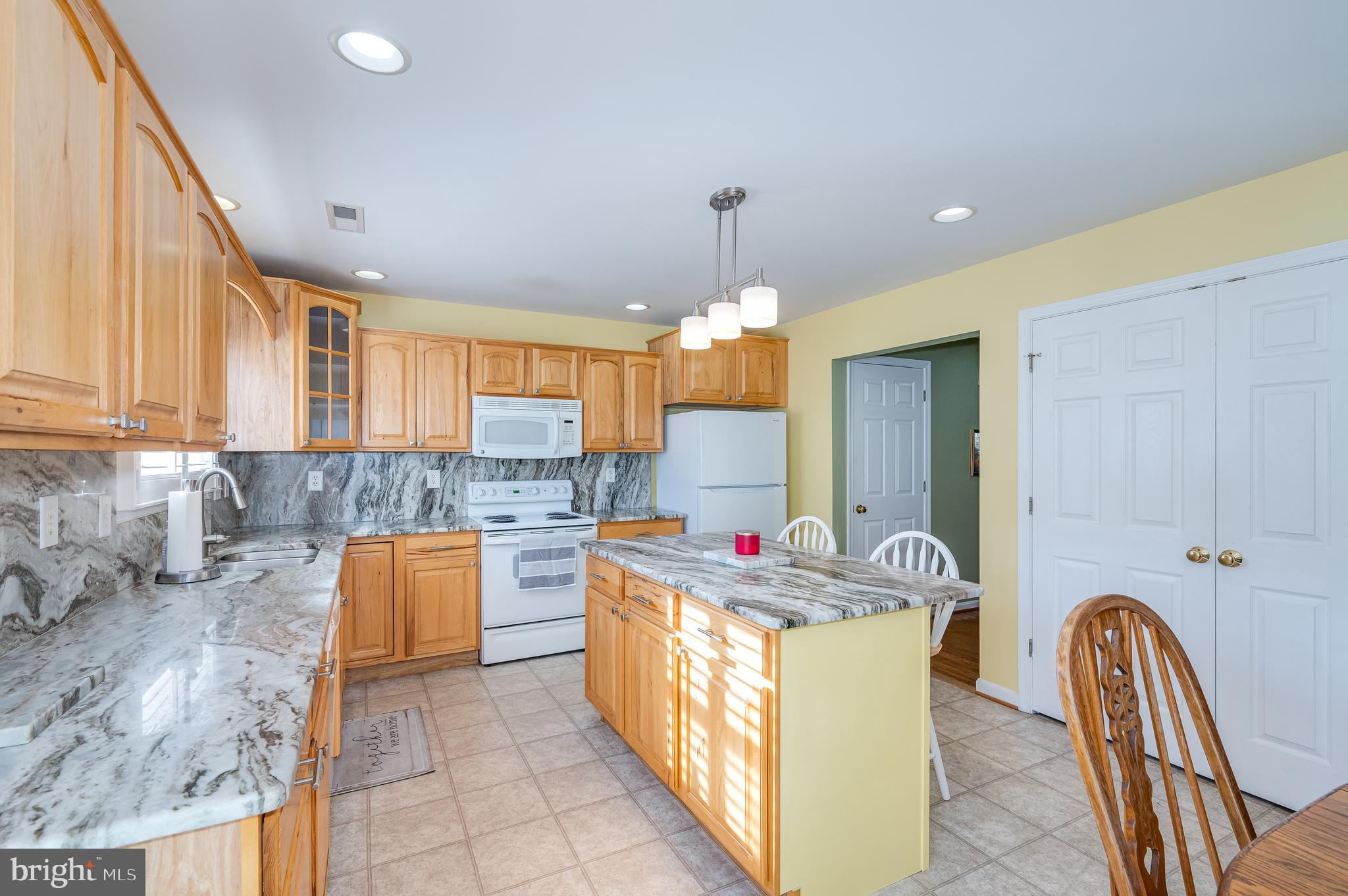 LOCUST HILL - Residential