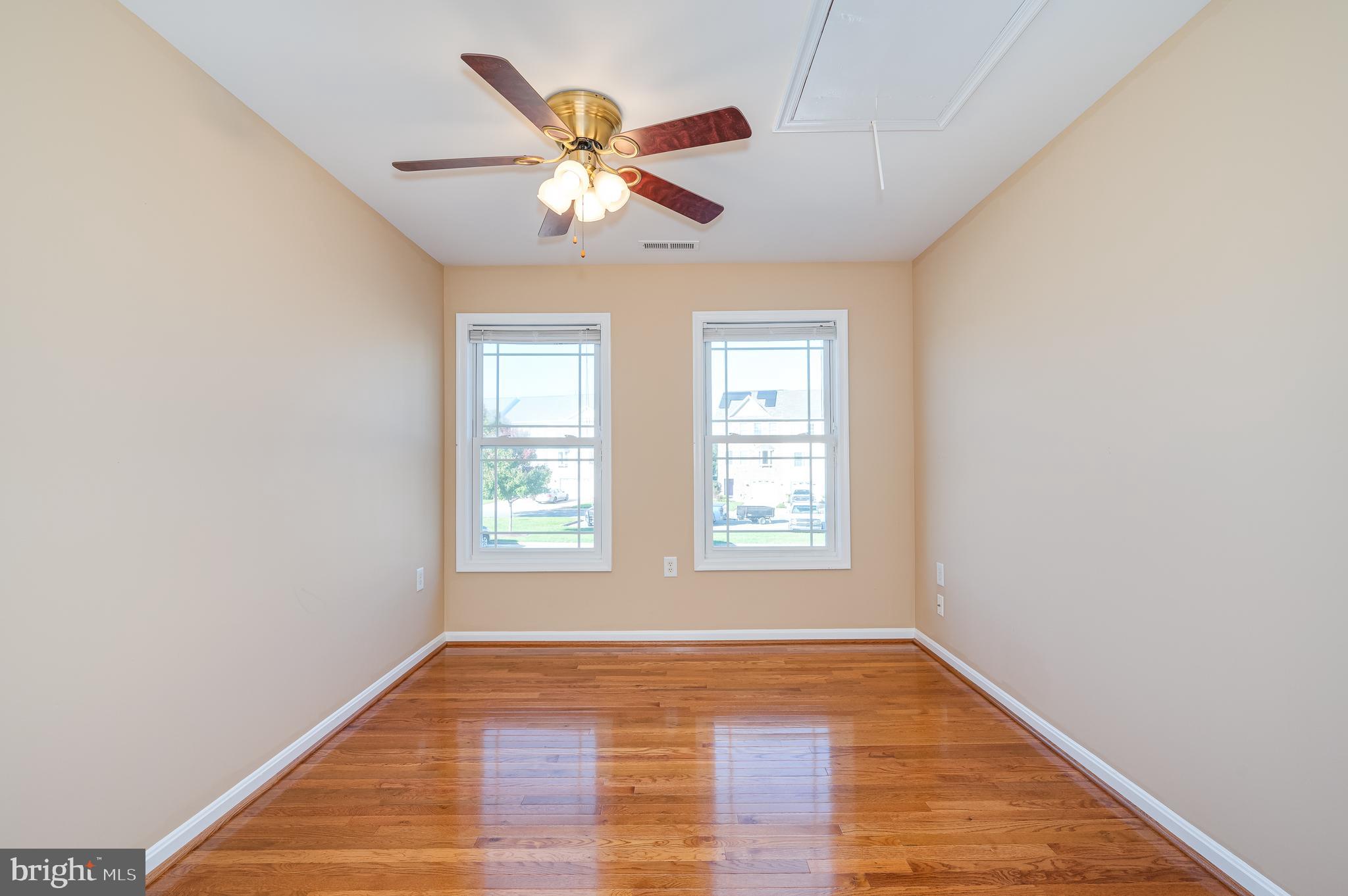 LOCUST HILL - Residential