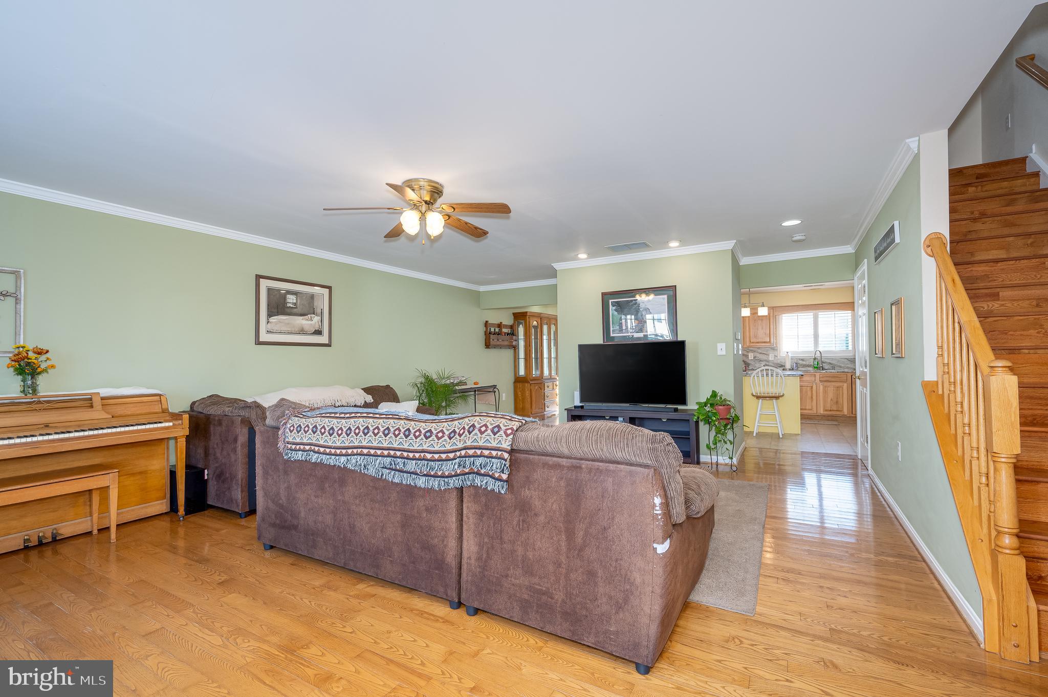 LOCUST HILL - Residential