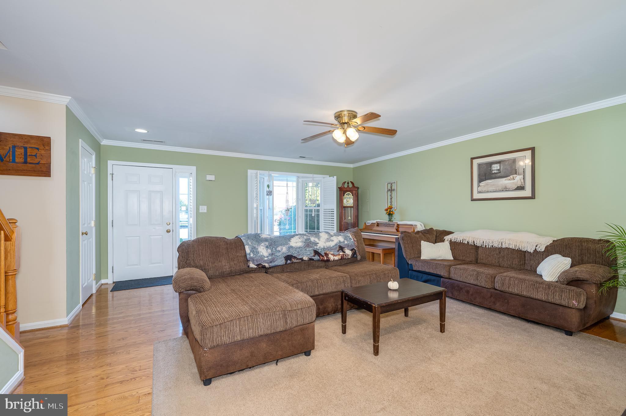 LOCUST HILL - Residential