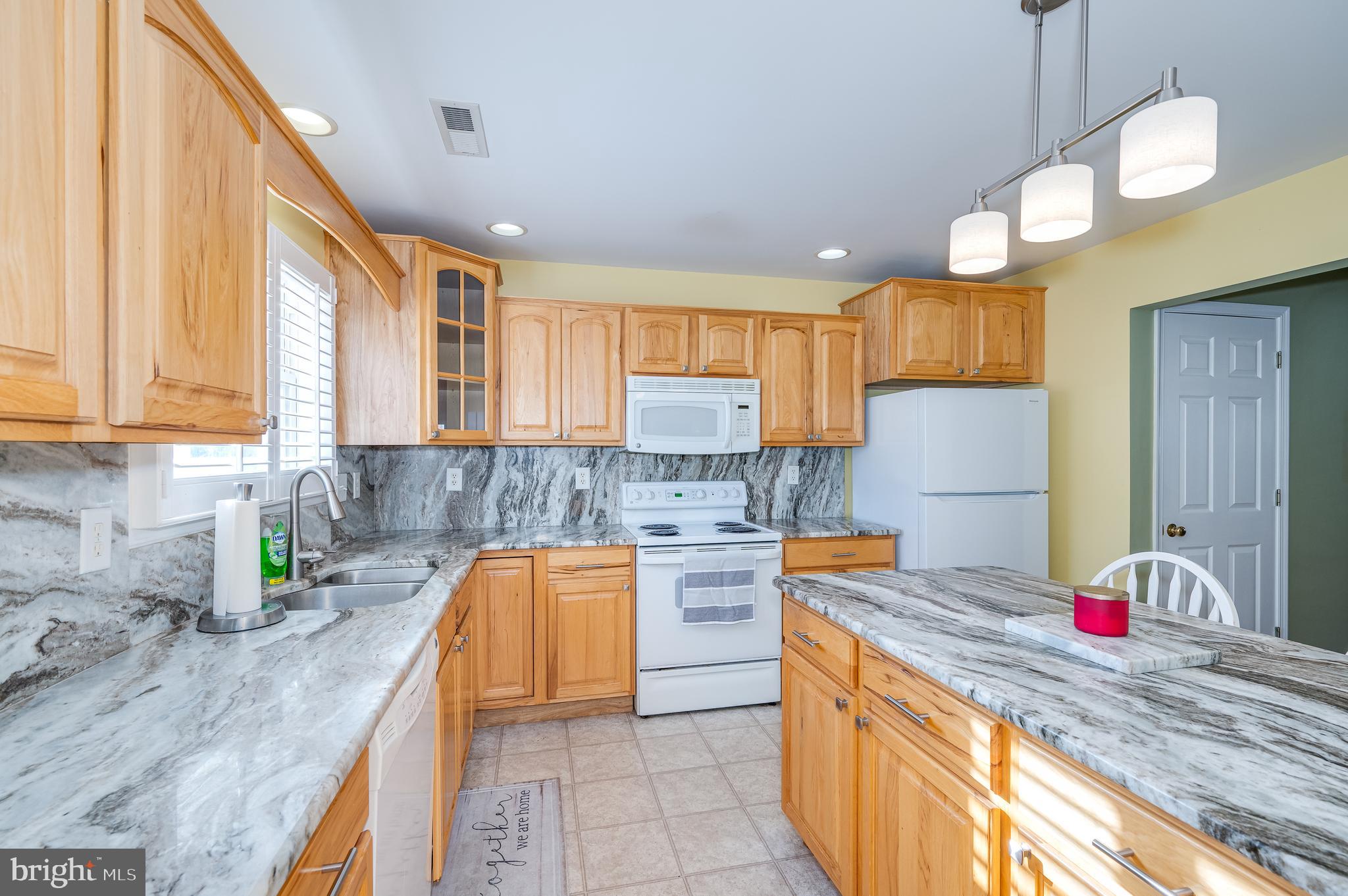 LOCUST HILL - Residential