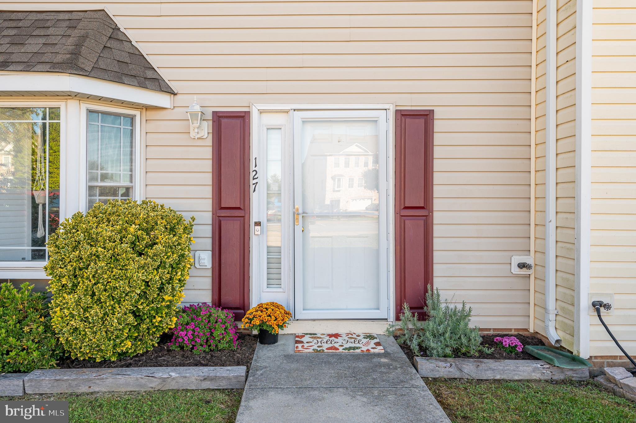 LOCUST HILL - Residential