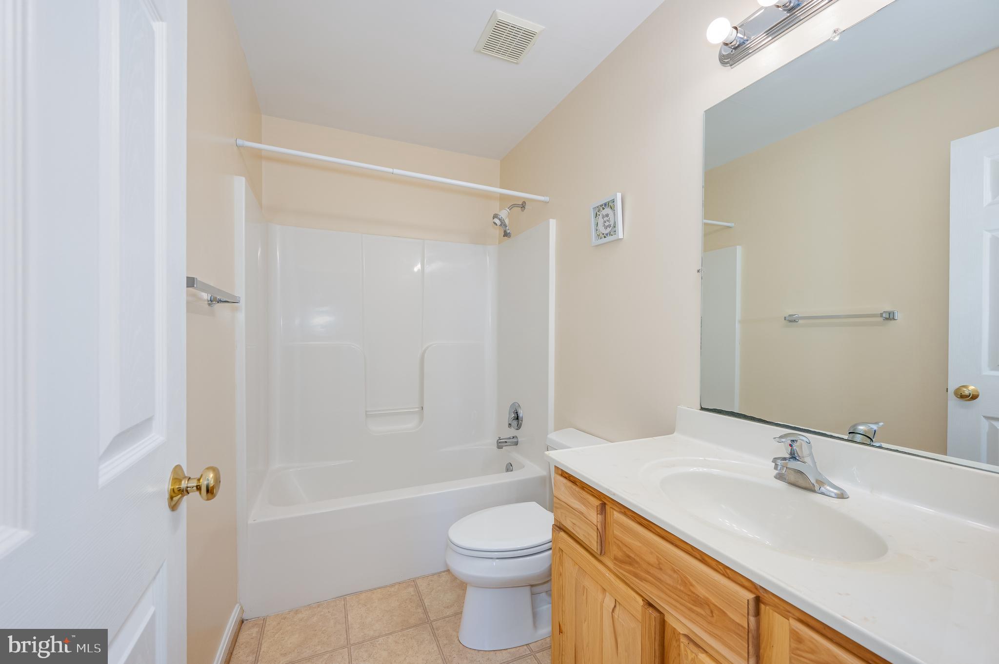 LOCUST HILL - Residential