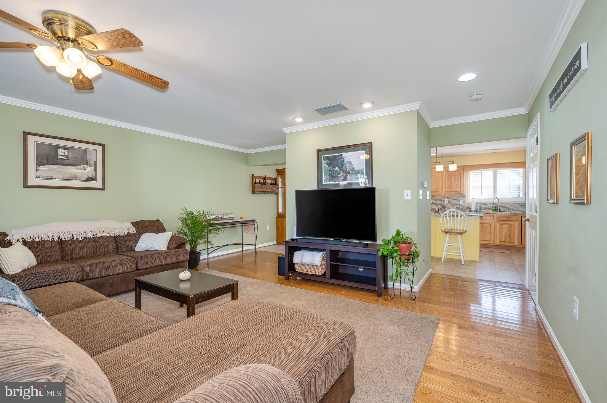 LOCUST HILL - Residential