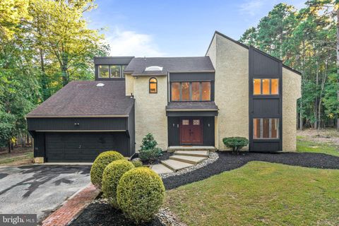 Photo of 31 Stone Mountain Lane, MARLTON, NJ 08053 (MLS # NJBL2097526)