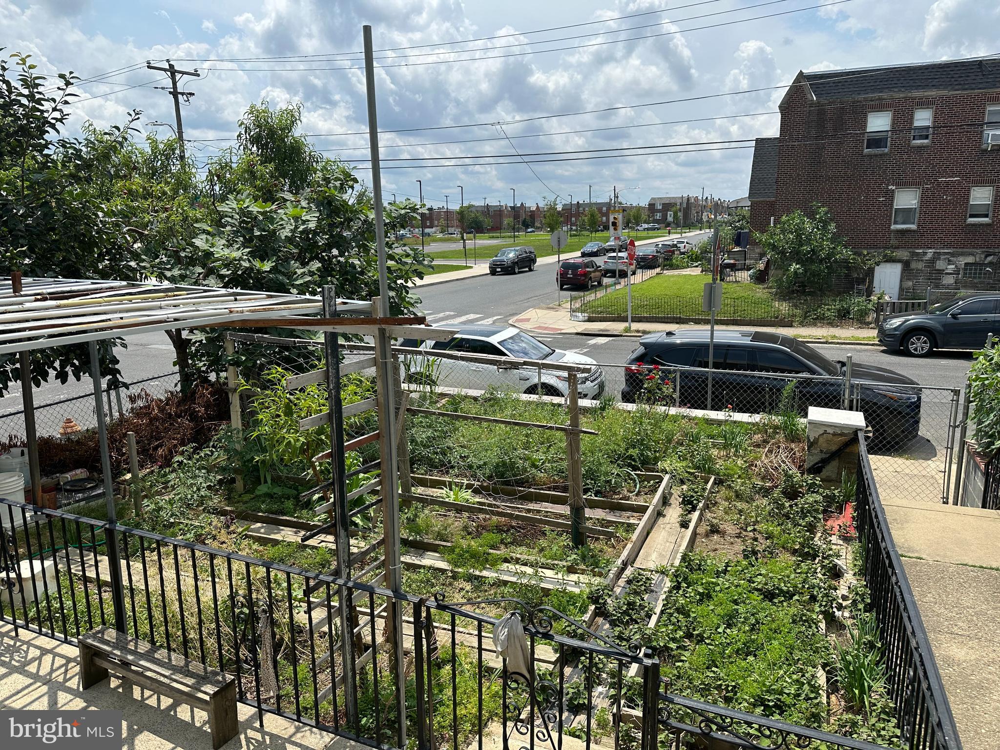 CASTOR GARDENS - Residential