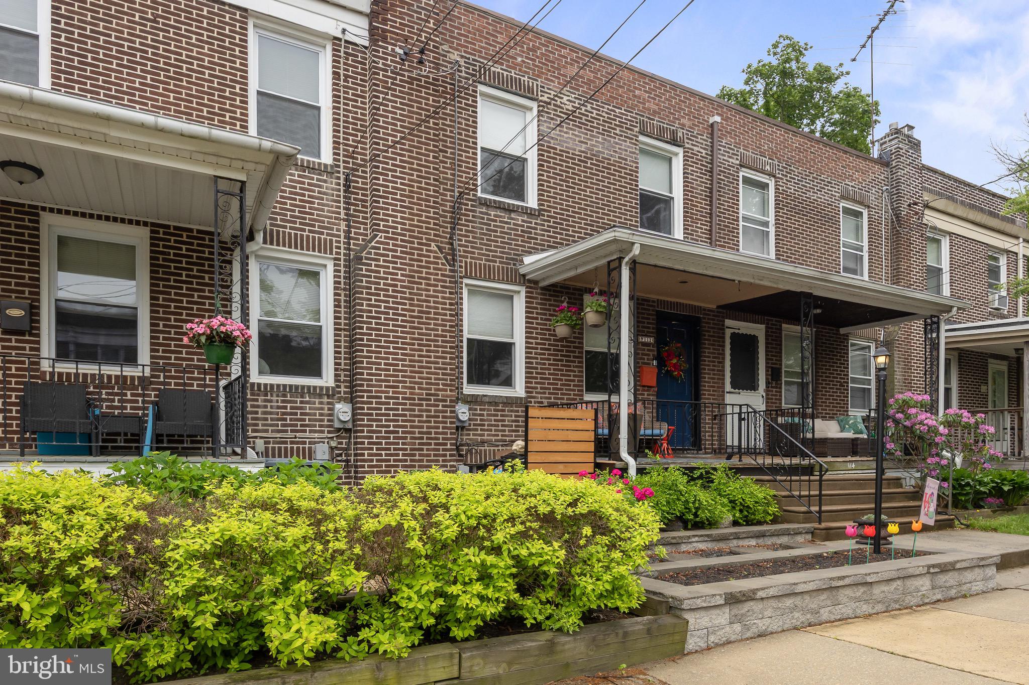 112 CURTIS AVENUE