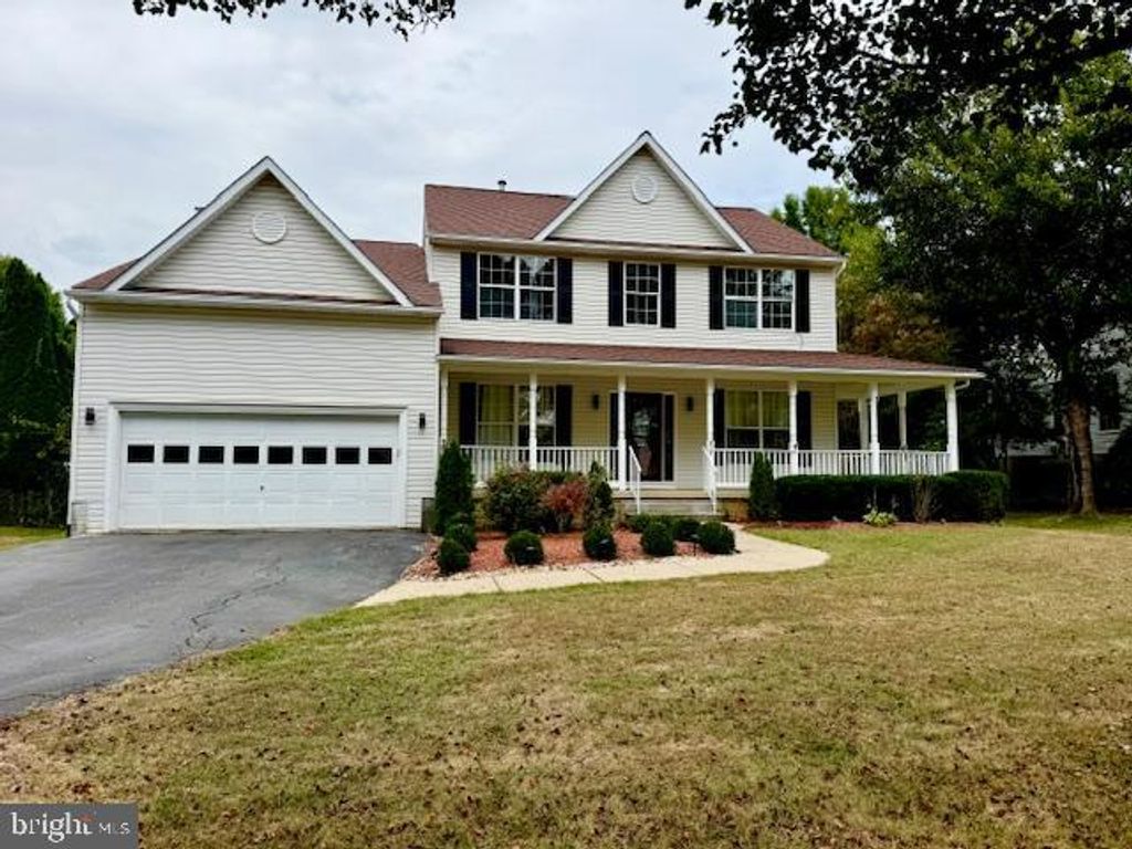 Photo of 317 Jackson Drive, BERRYVILLE, VA 22611 (MLS # VACL2006078)