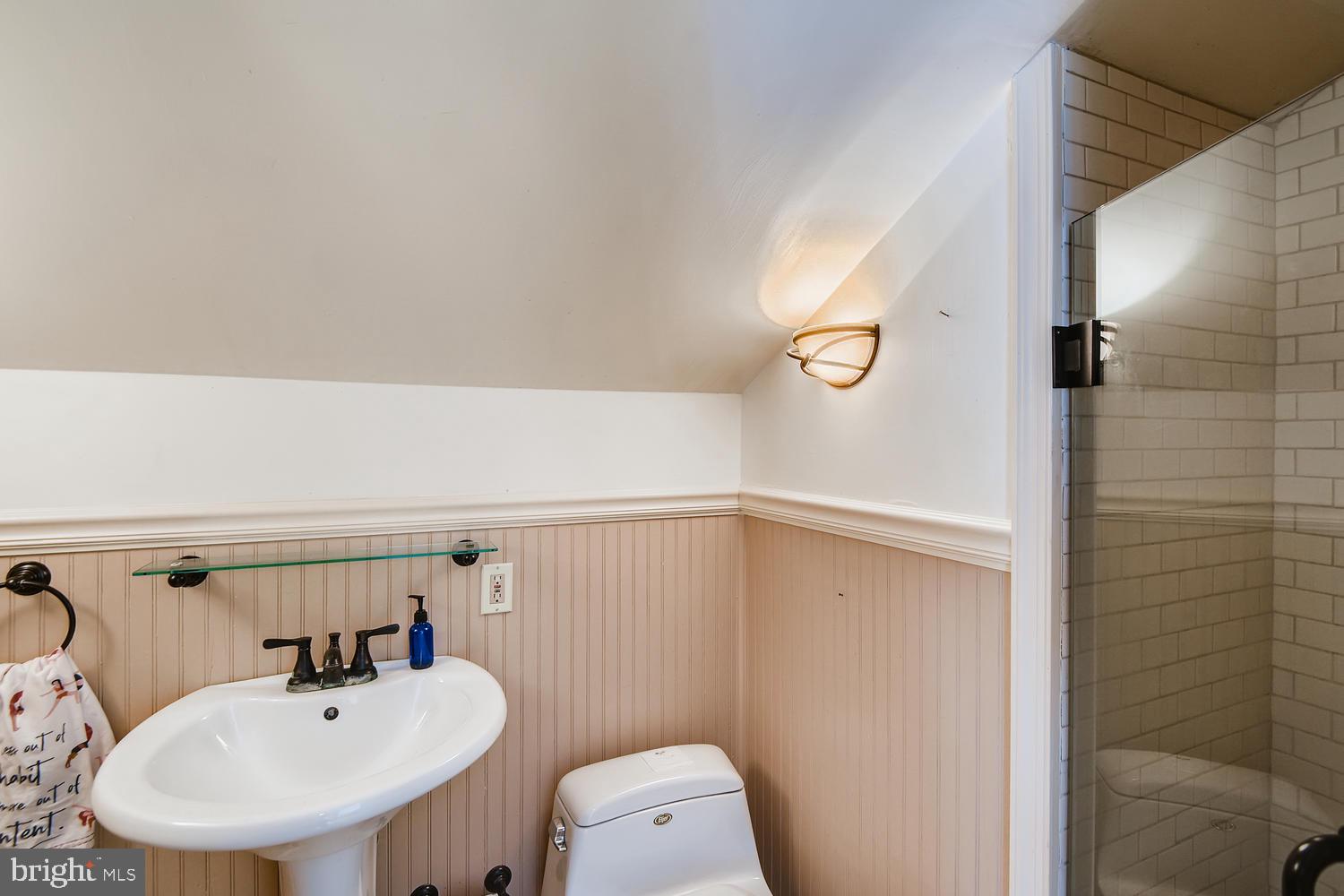 SUNNYBROOK FARMS - Residential