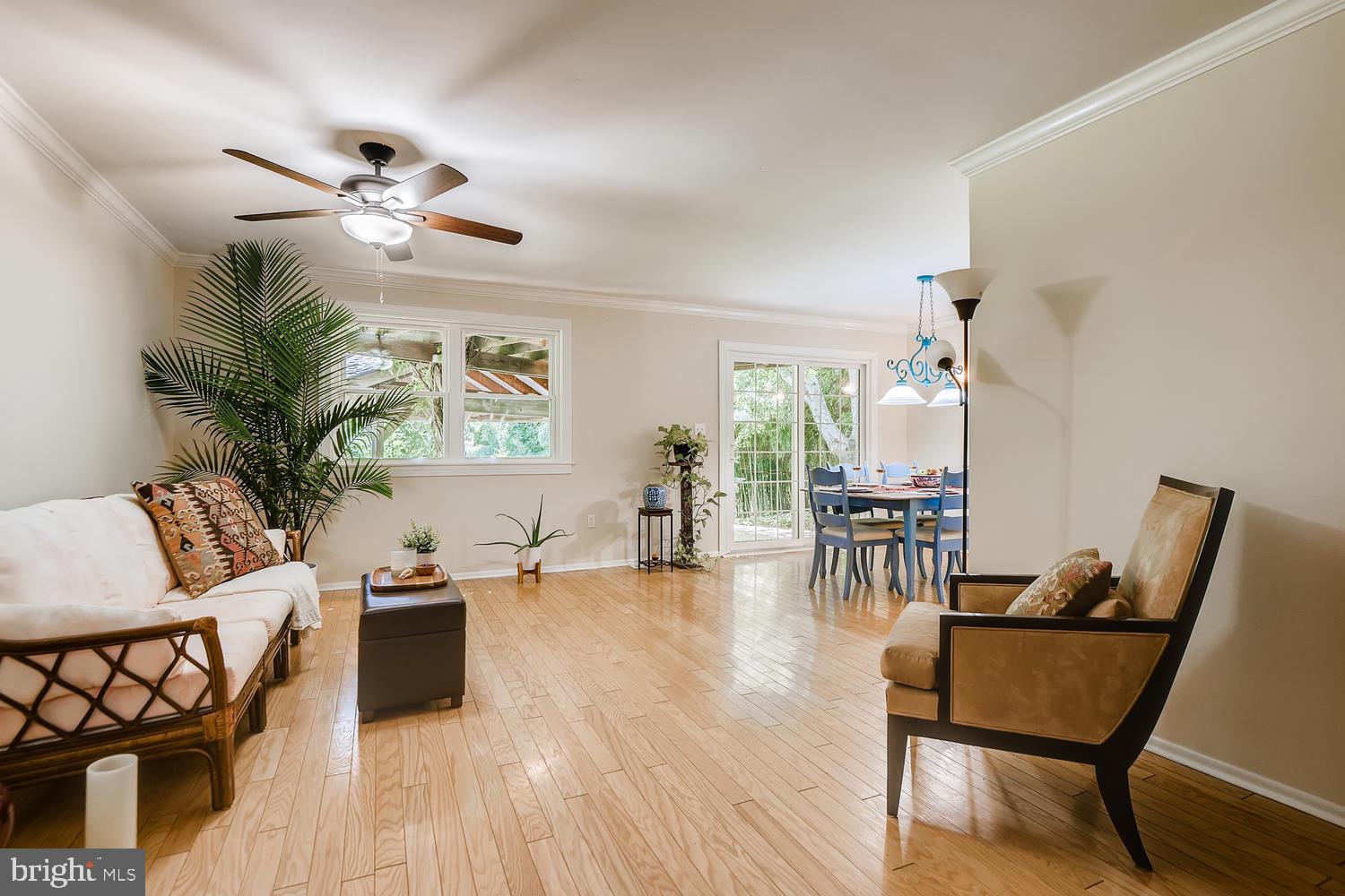 SUNNYBROOK FARMS - Residential