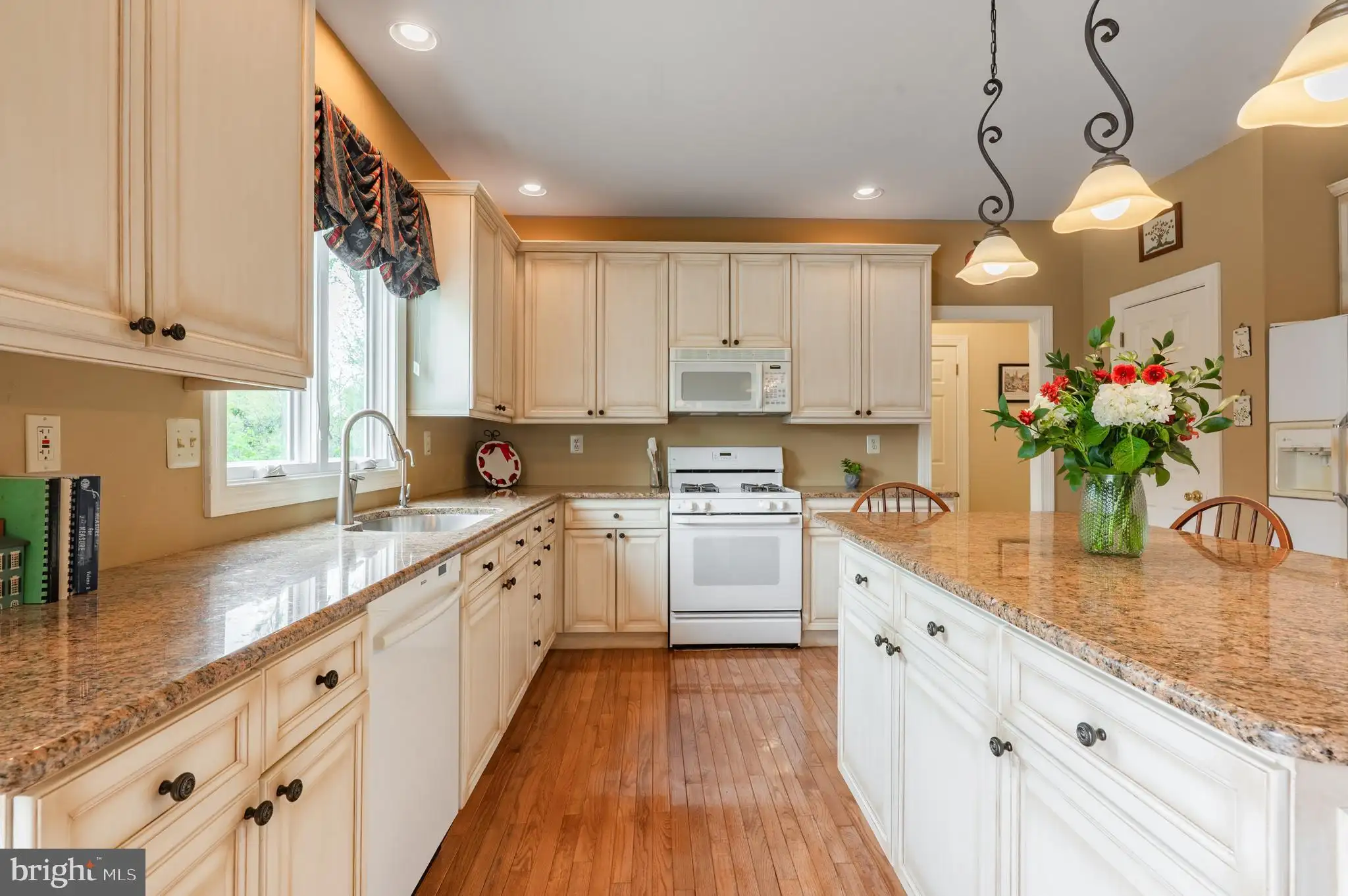 Additional image 65 of 694 Misty Hollow Dr, Maple Glen, PA 19002