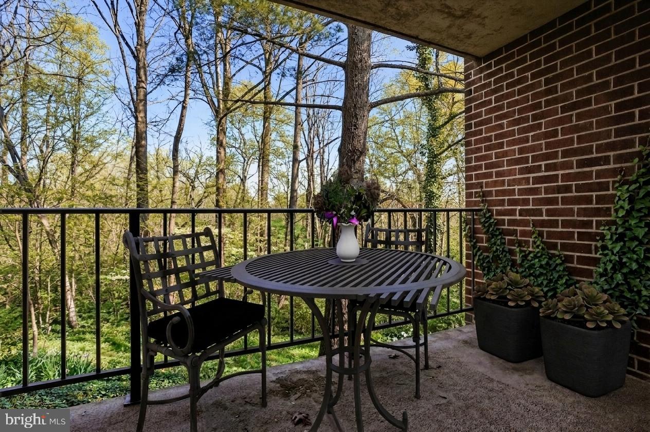 NORTHGATE CONDO - Residential