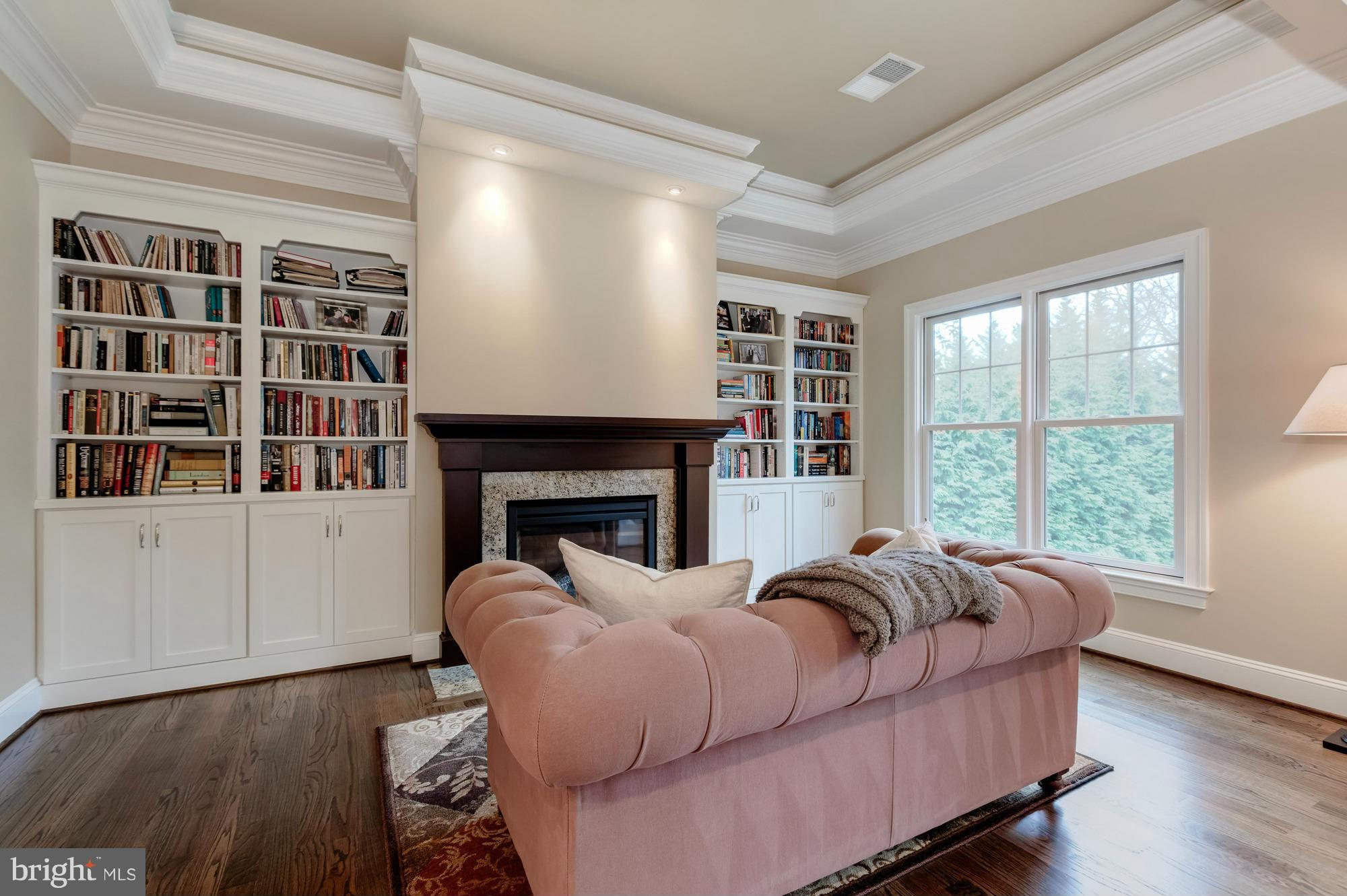 HANSBOROUGH - Residential