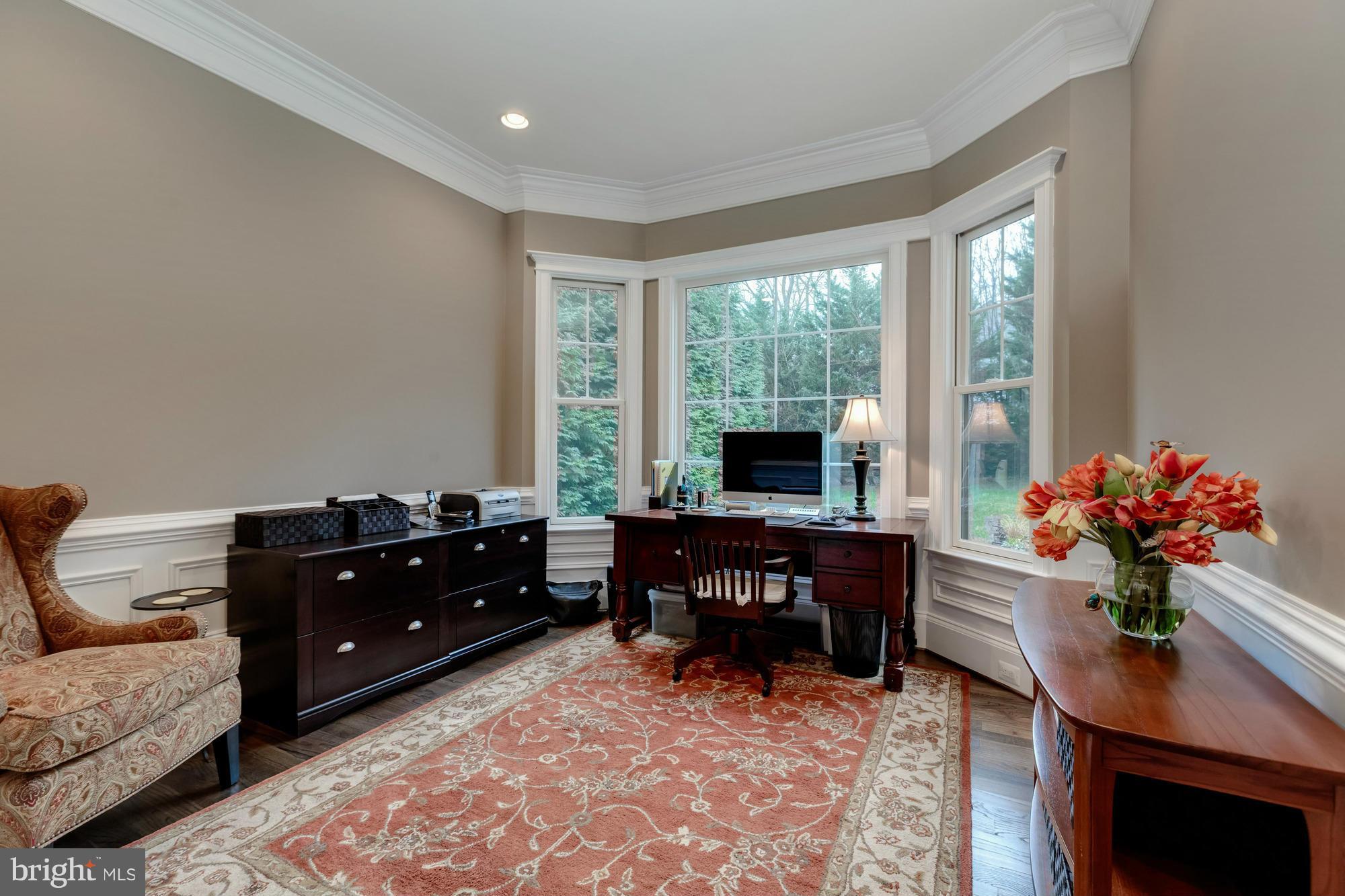 HANSBOROUGH - Residential