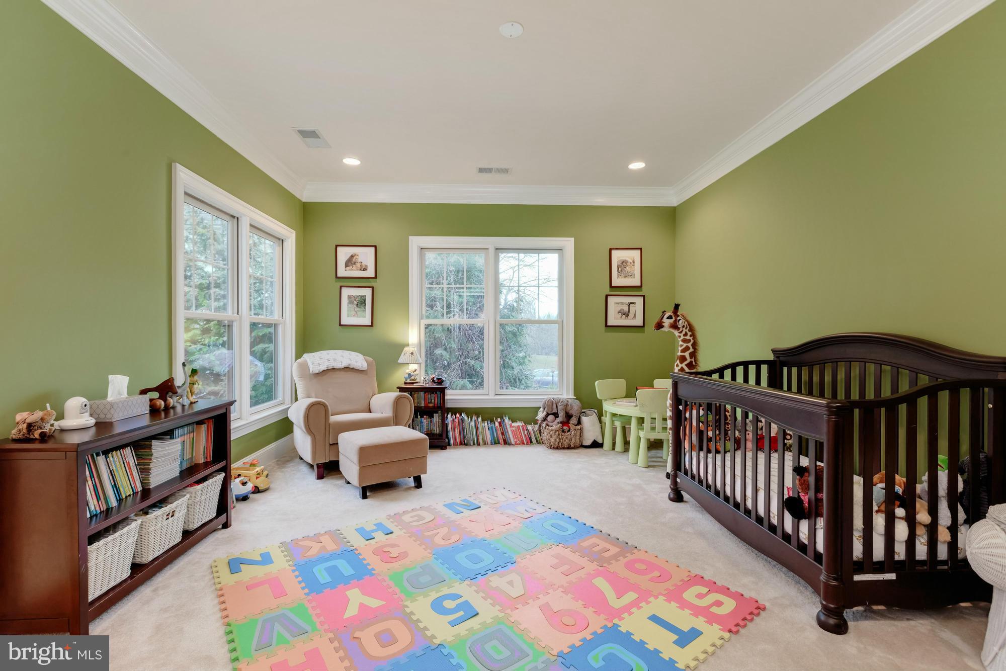 HANSBOROUGH - Residential