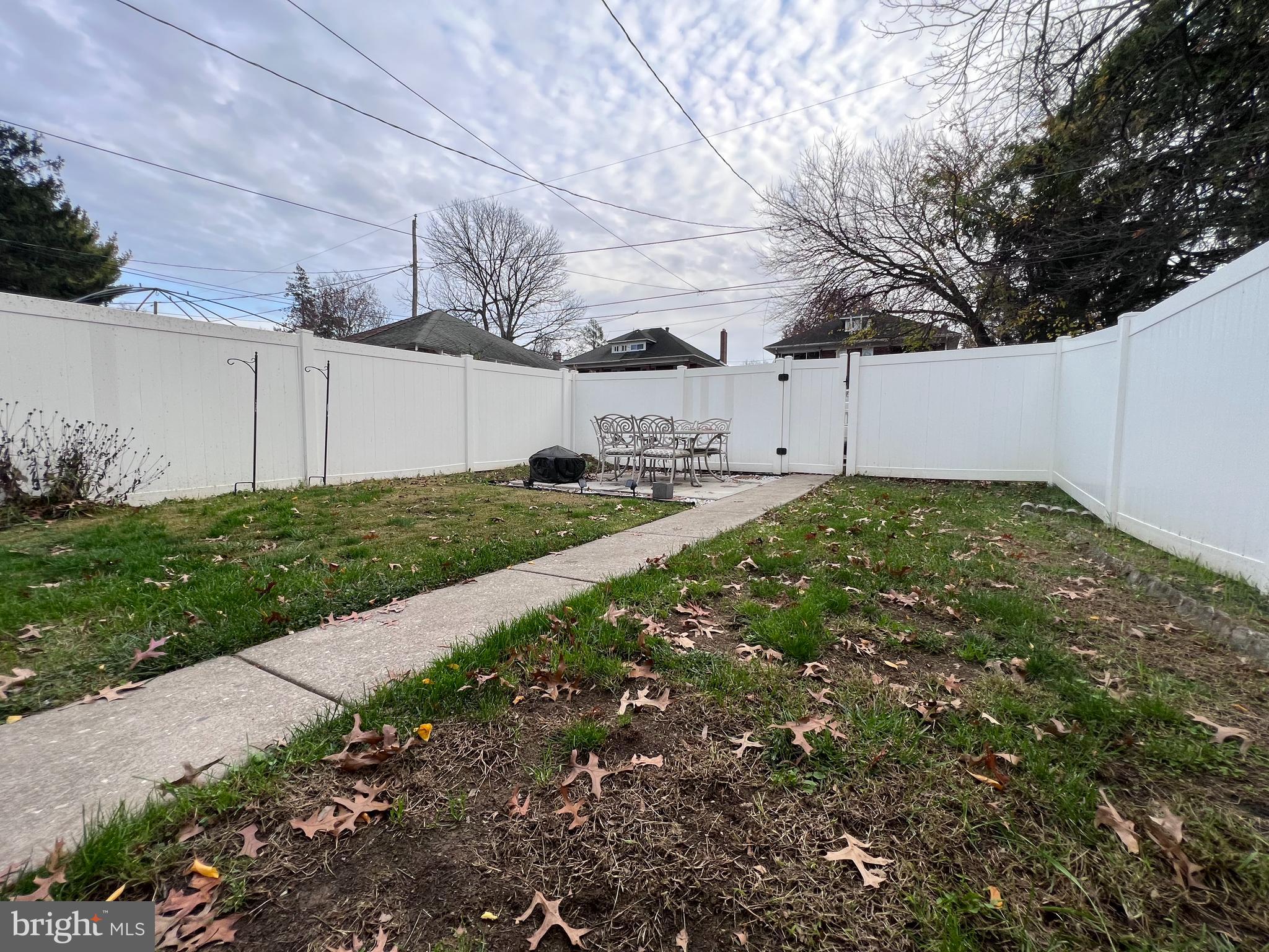 ELMWOOD - Residential