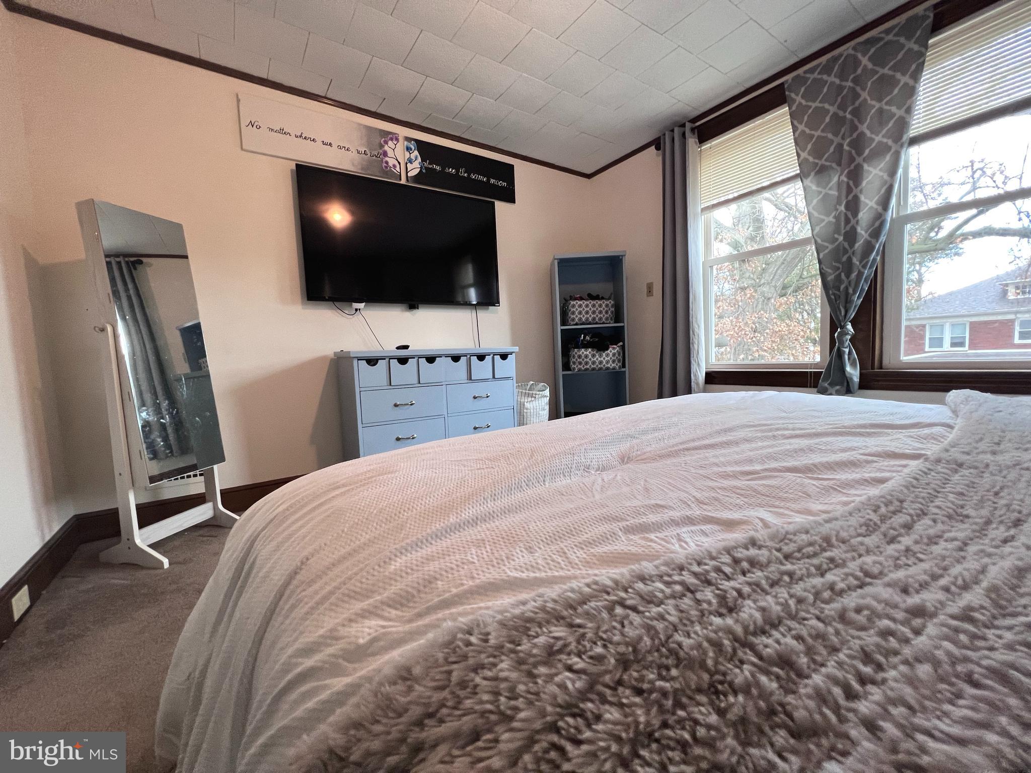 ELMWOOD - Residential