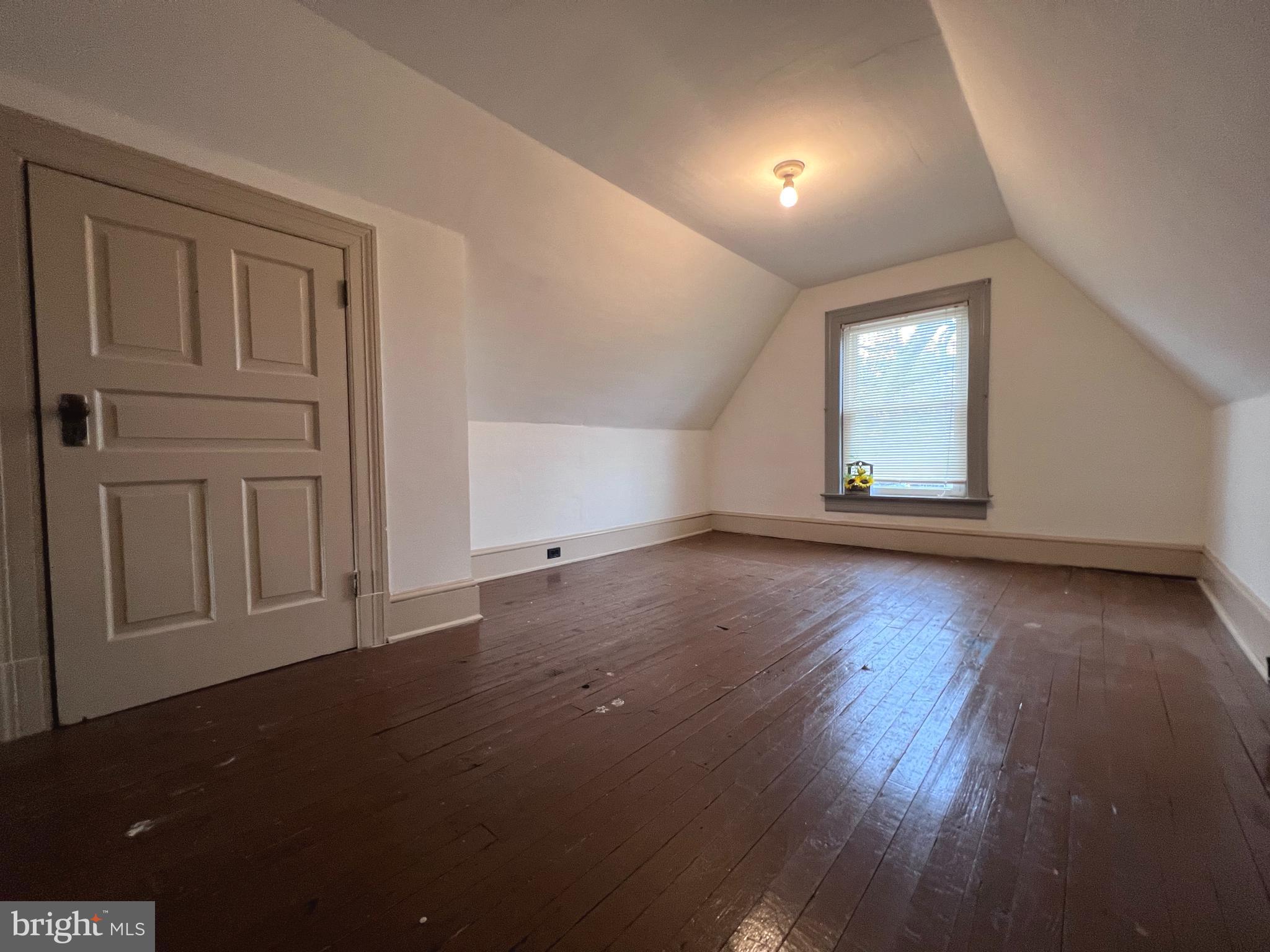 ELMWOOD - Residential