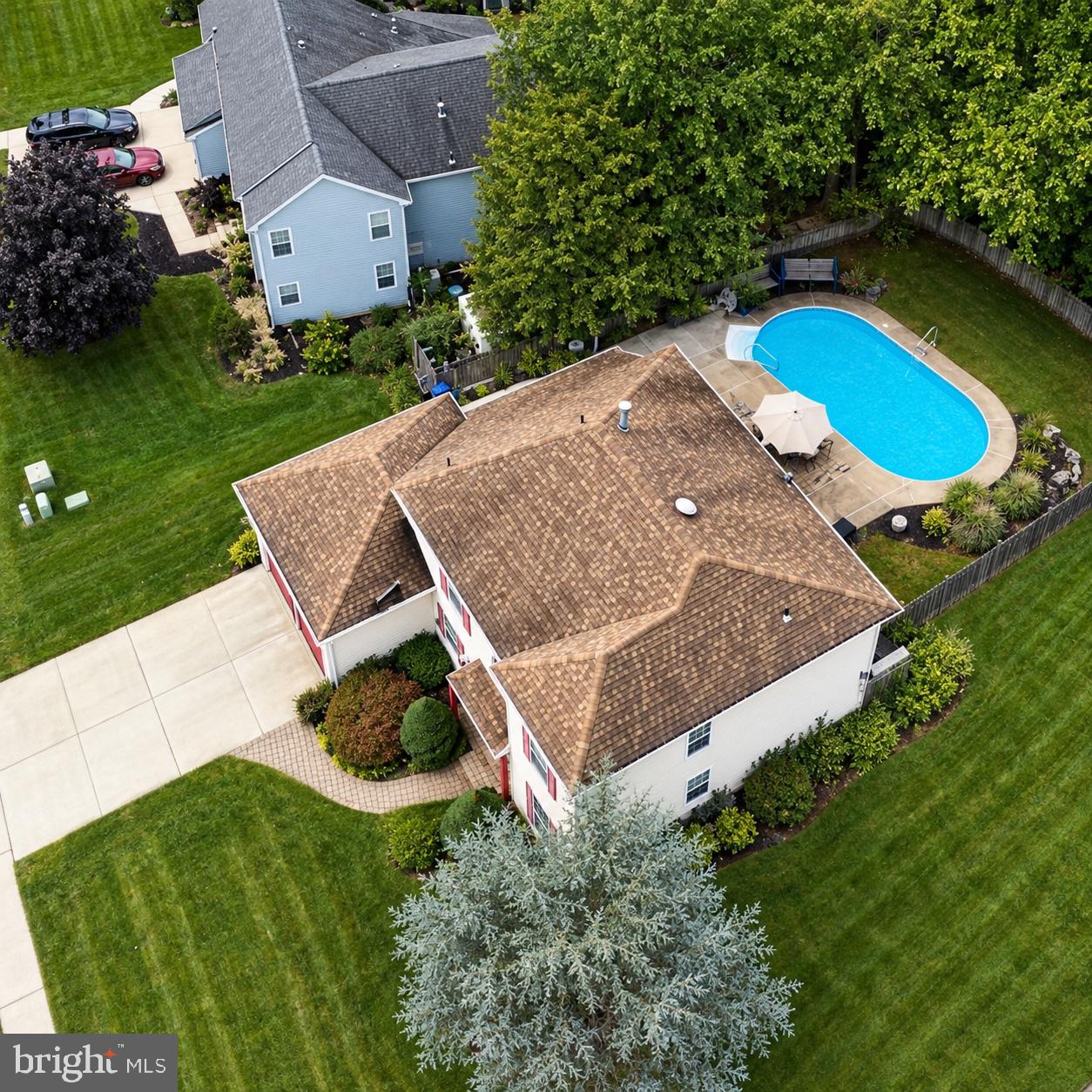2 DOMINION DRIVE