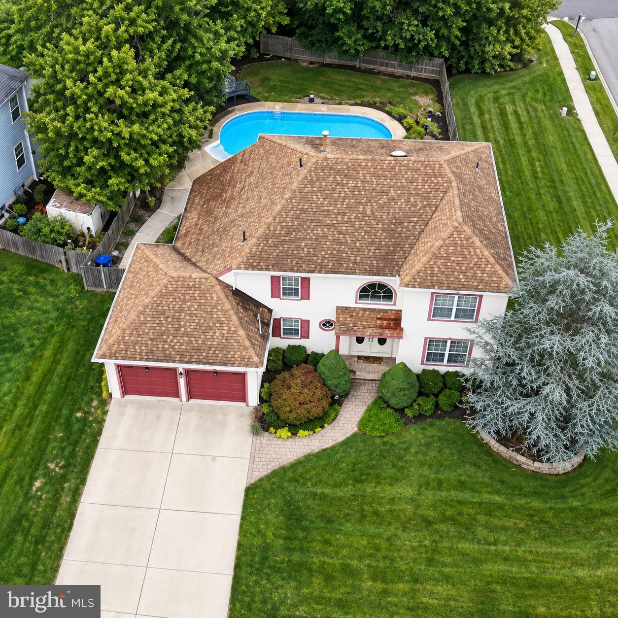 2 DOMINION DRIVE