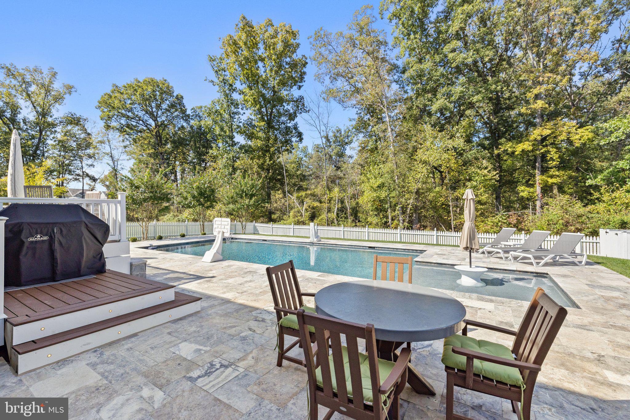 GREENS SOUTH AT WILLOWSF - Residential