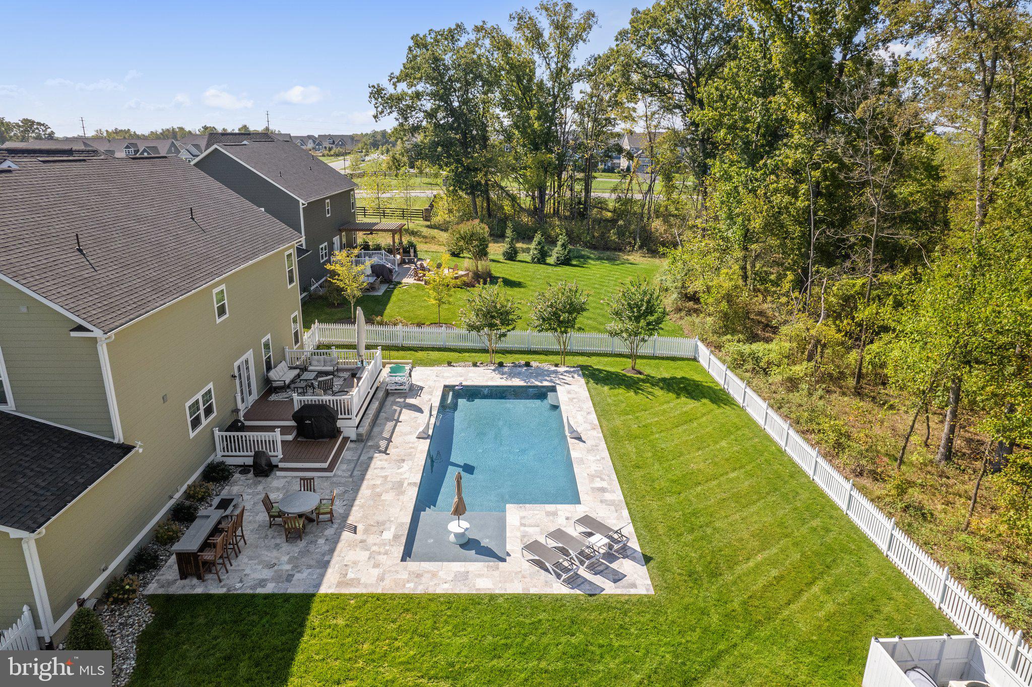 GREENS SOUTH AT WILLOWSF - Residential