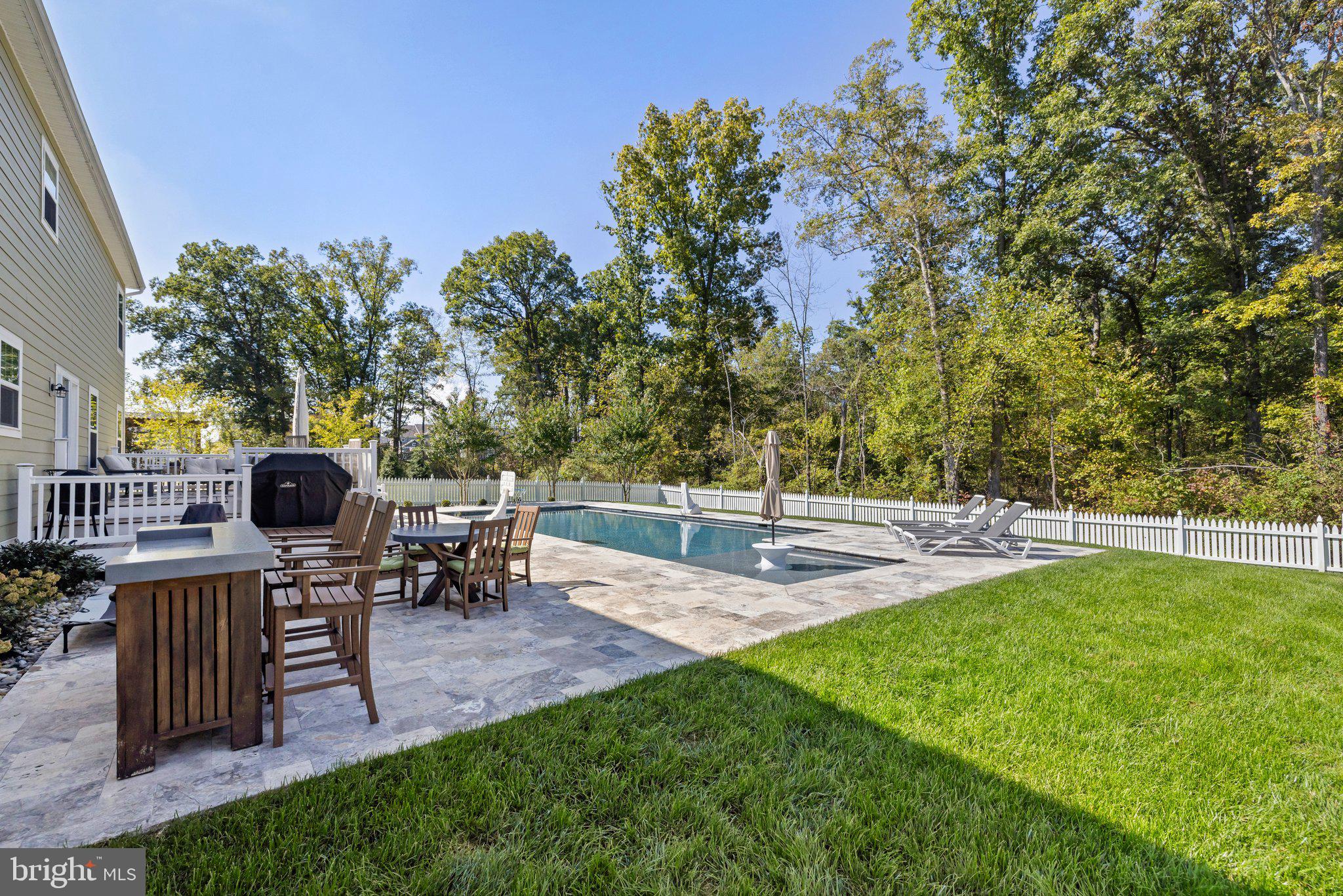 GREENS SOUTH AT WILLOWSF - Residential