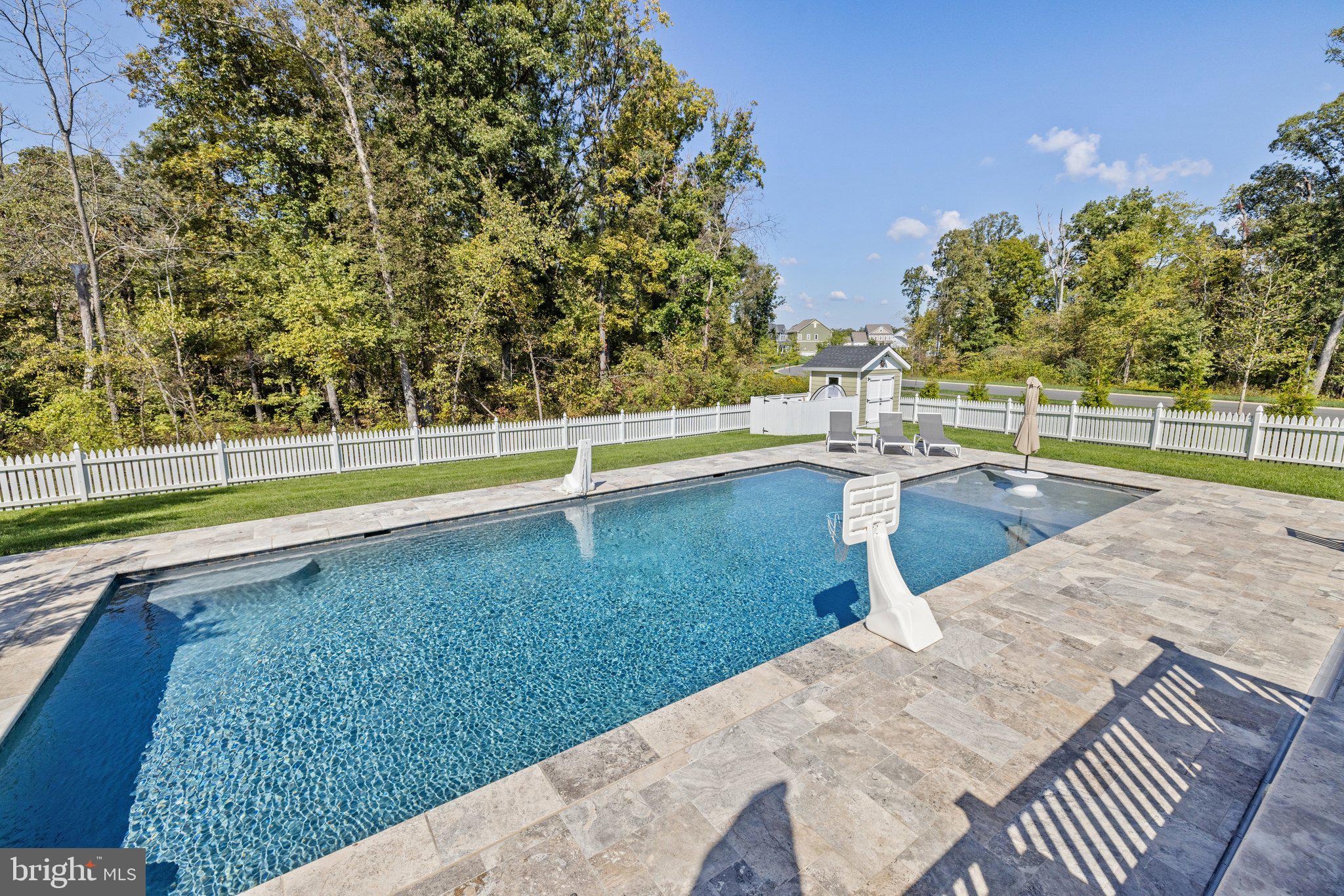 GREENS SOUTH AT WILLOWSF - Residential