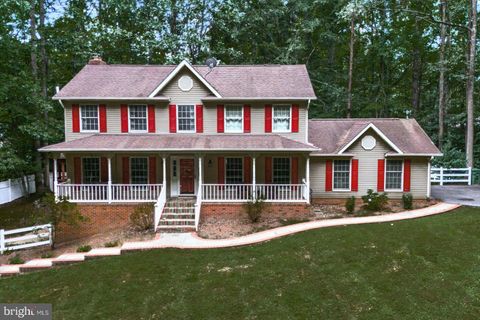 8012 PEMBROKE CIRCLE SPOTSYLVANIA VA 22551